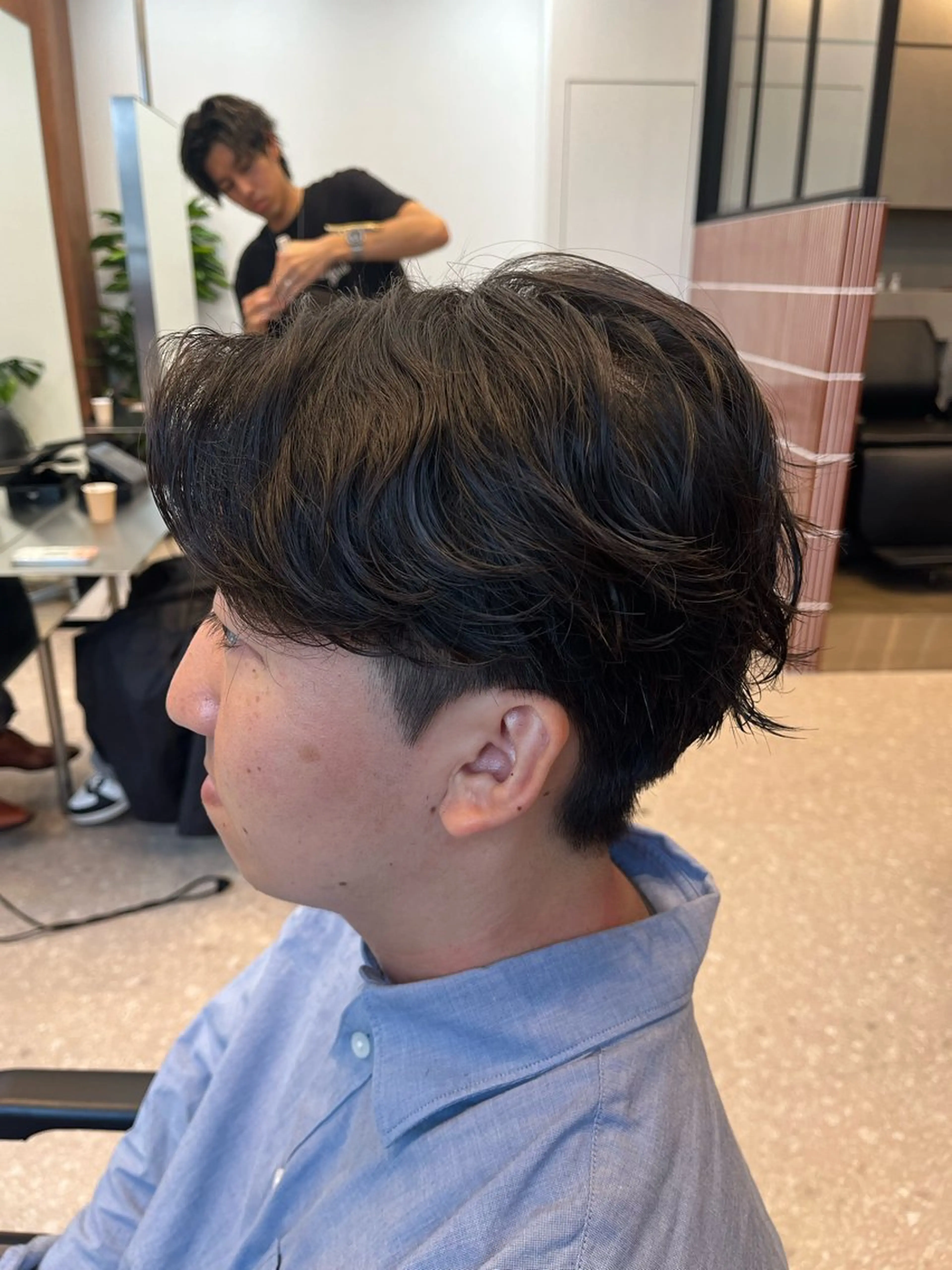 ミディアム メンズ ミディアムパーマ センターパート メンズパーマ ツーブロック 刈り上げ ✨fifth /佐藤楓花✨️のヘアスタイル