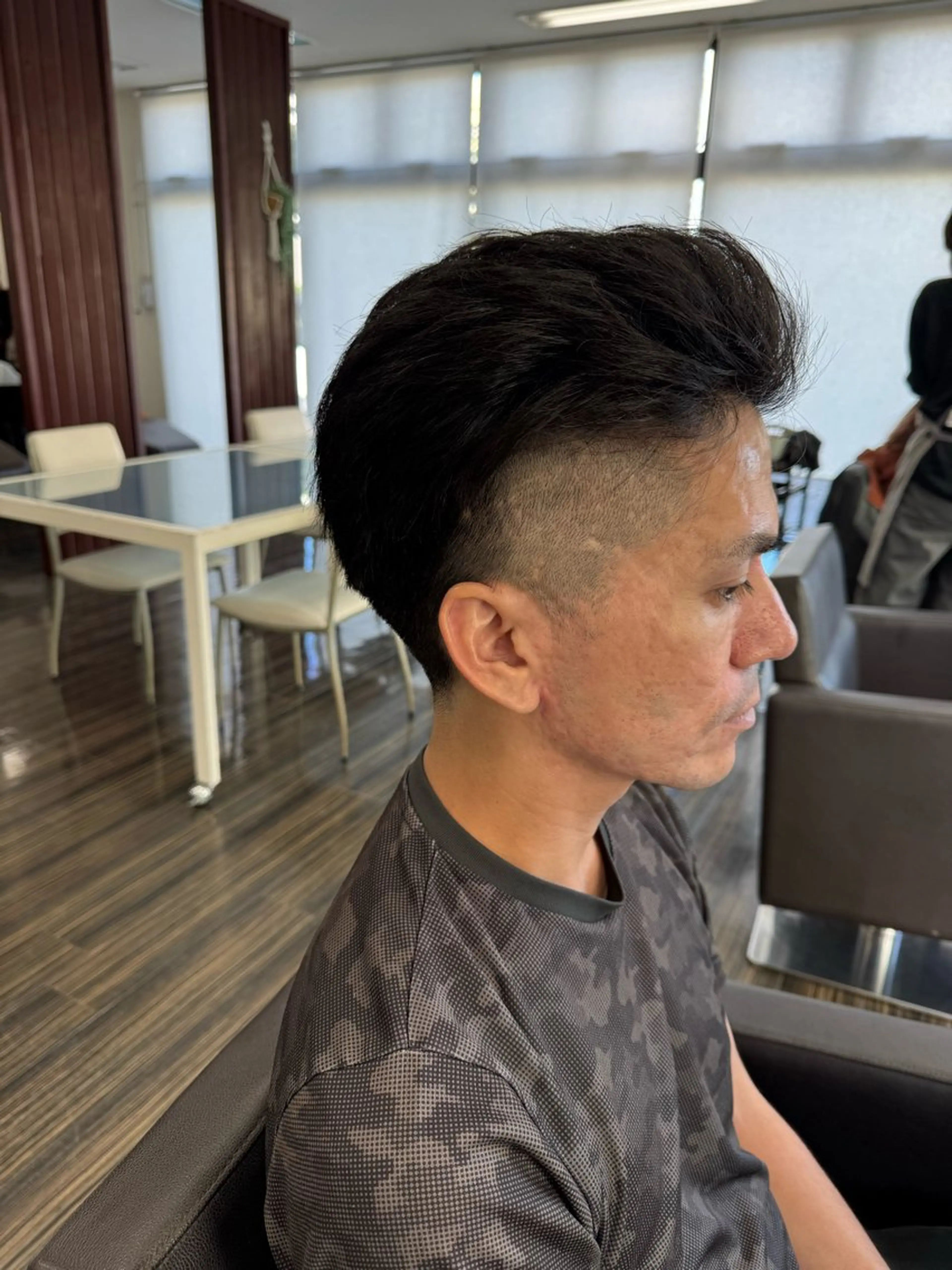 メンズ オールバック 刈り上げ mits牧港店所属・野原 姫菜のヘアスタイル
