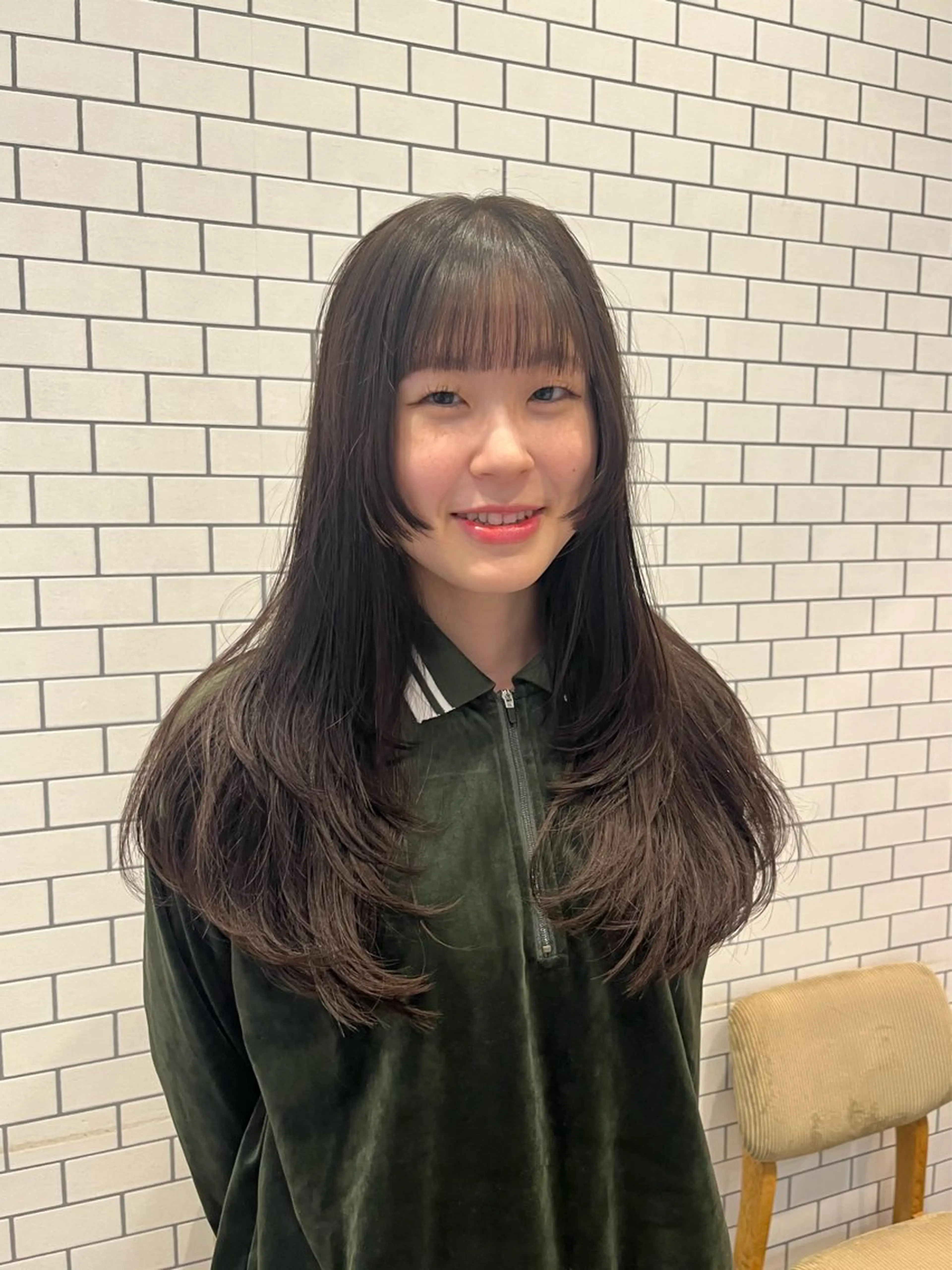 ロング 姫カット レイヤーカット カット Yahiko ハイトーンのヘアスタイル