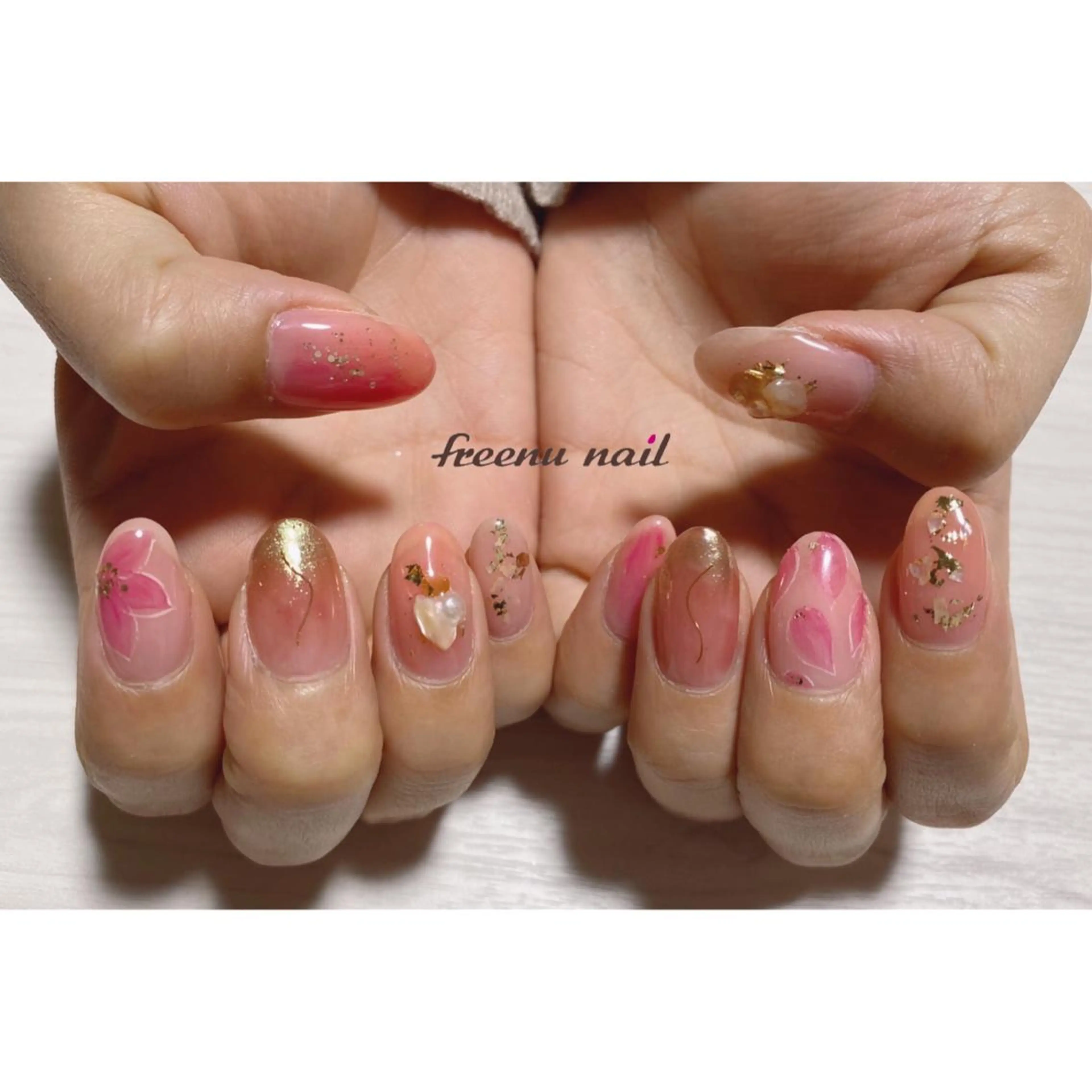 ネイル ニュアンスネイル 春ネイル freenu nail【24H】のネイルデザイン