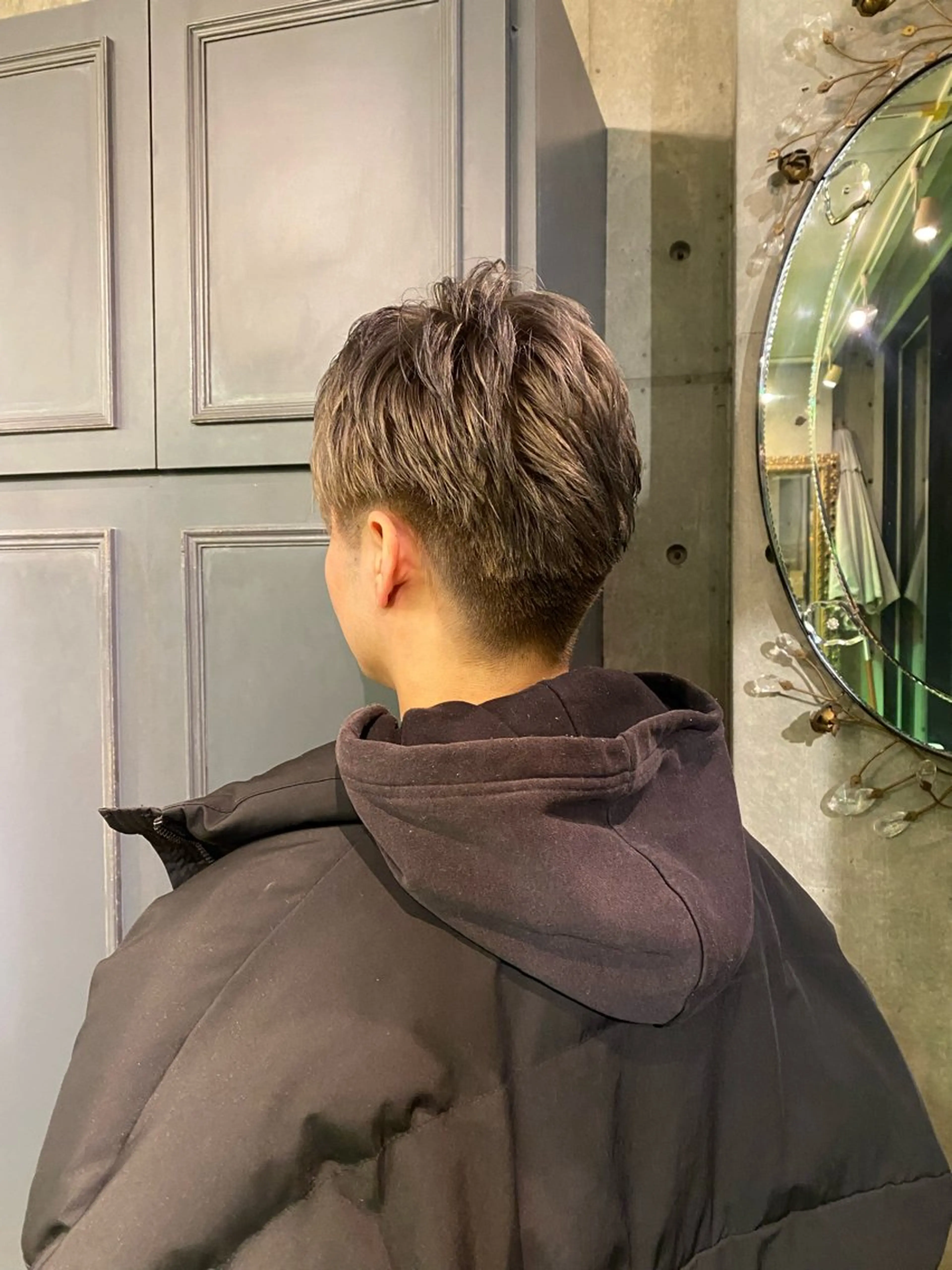 ショート カラー é.dit tokyo所属・チナ tinaのヘアスタイル