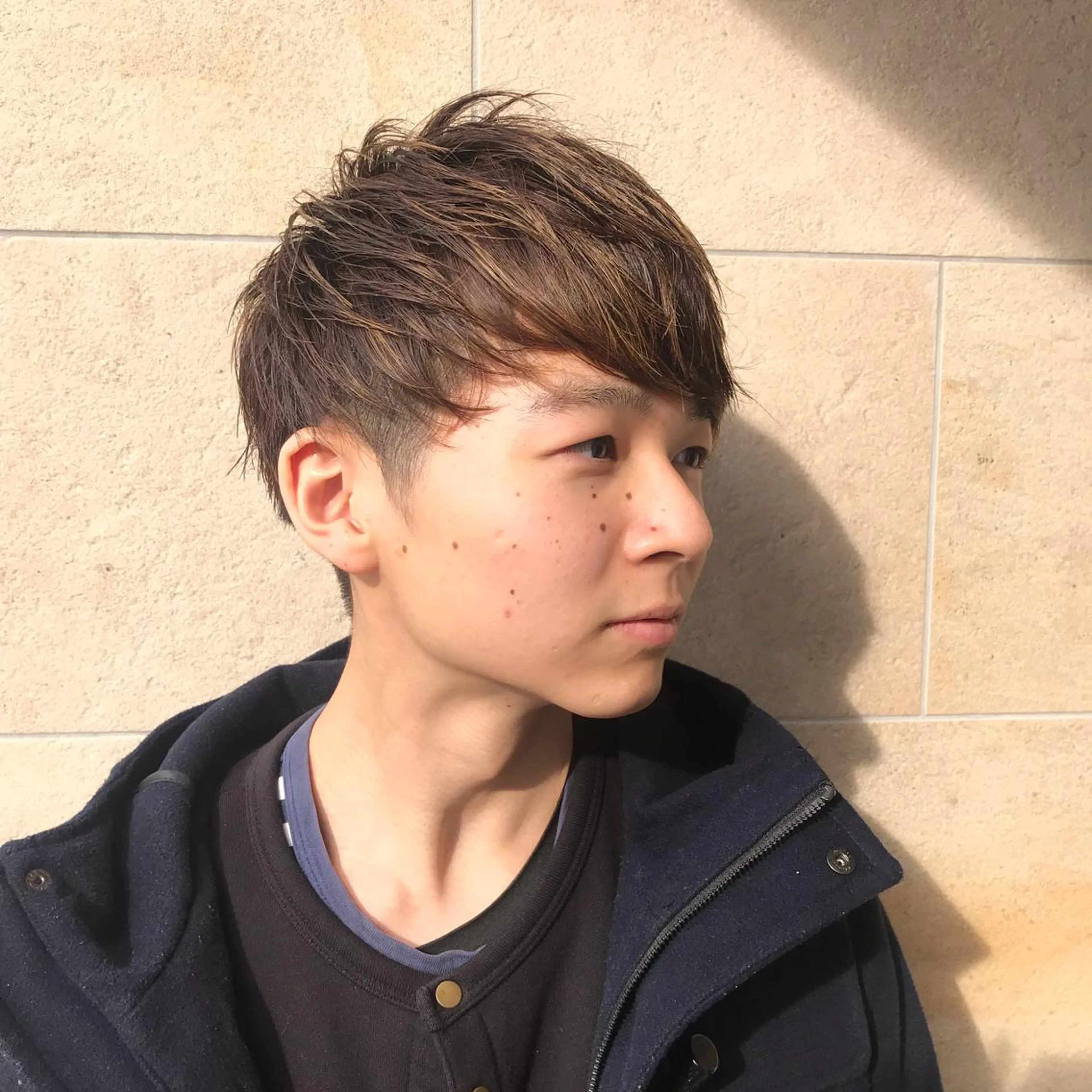 ショート カラー メンズ メンズハイライト マッシュ ハイライトカラー ハイライト カット パーマ Vir by Brown所属・Vir by  Brownのヘアスタイル