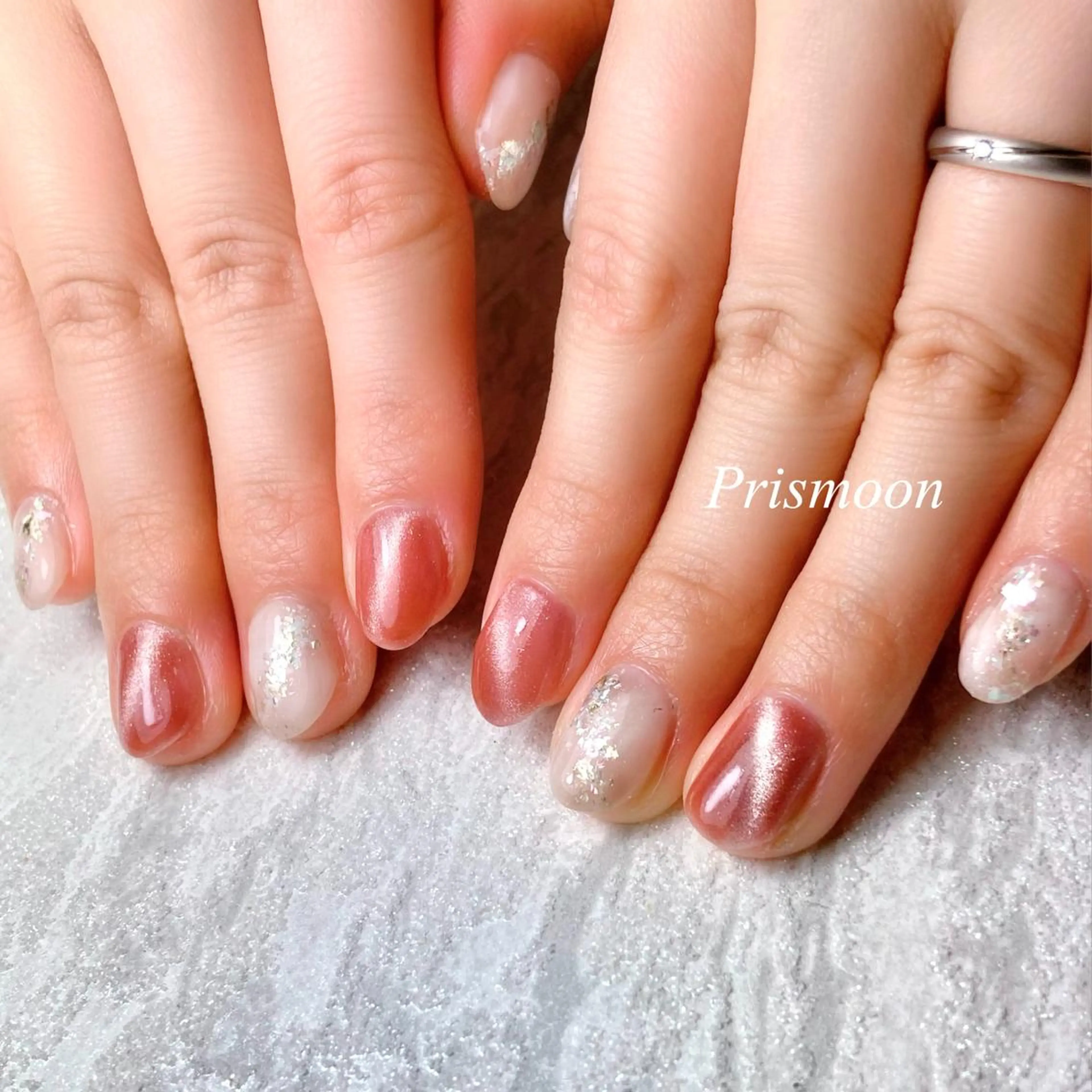 ネイル マグネットネイル ニュアンスネイル Prismoon  Nail所属・Prismoon Nailのネイルデザイン