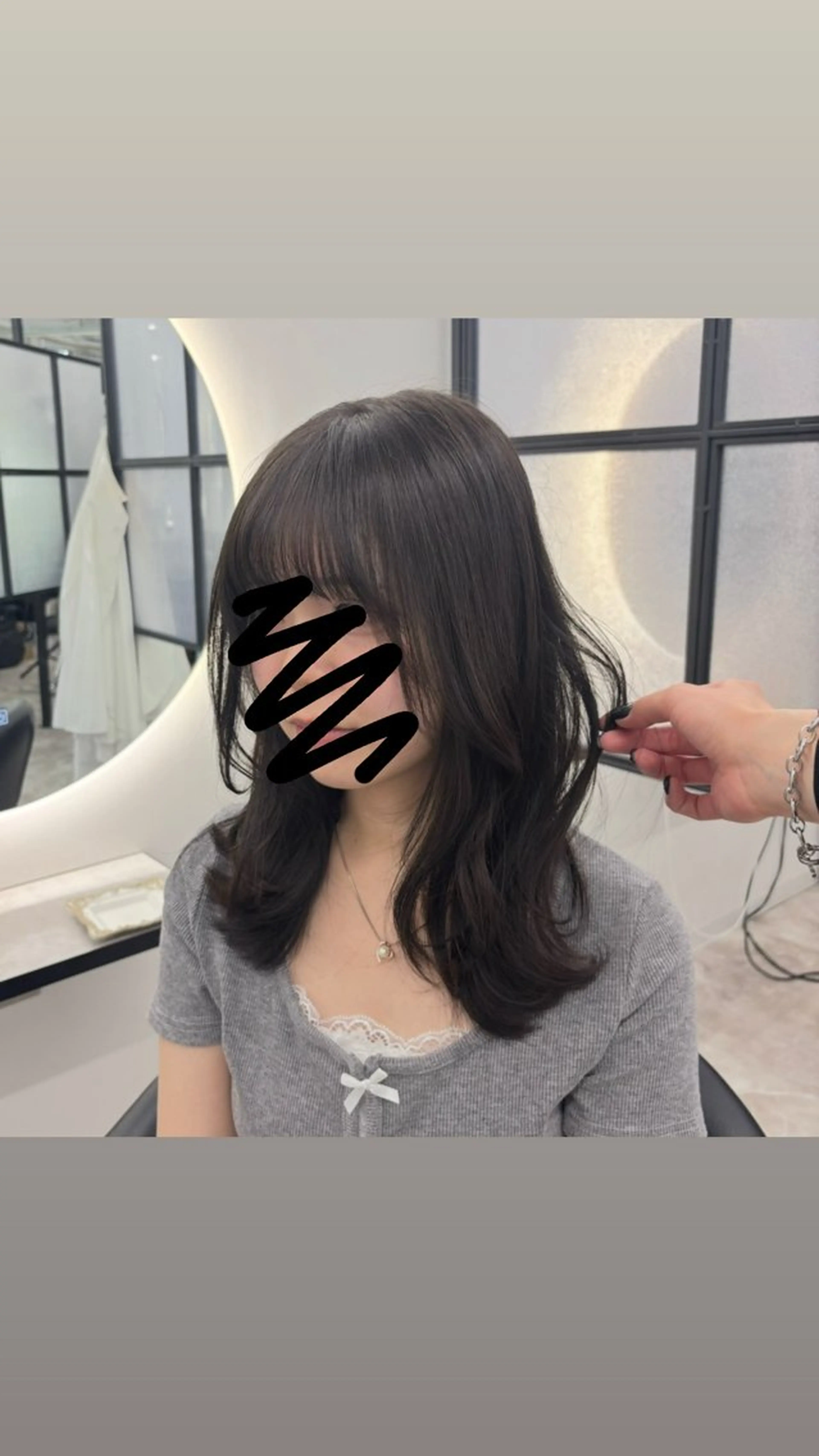 セミロング カラー ヘアカラー Ren. 🦋デザインカラーのヘアスタイル
