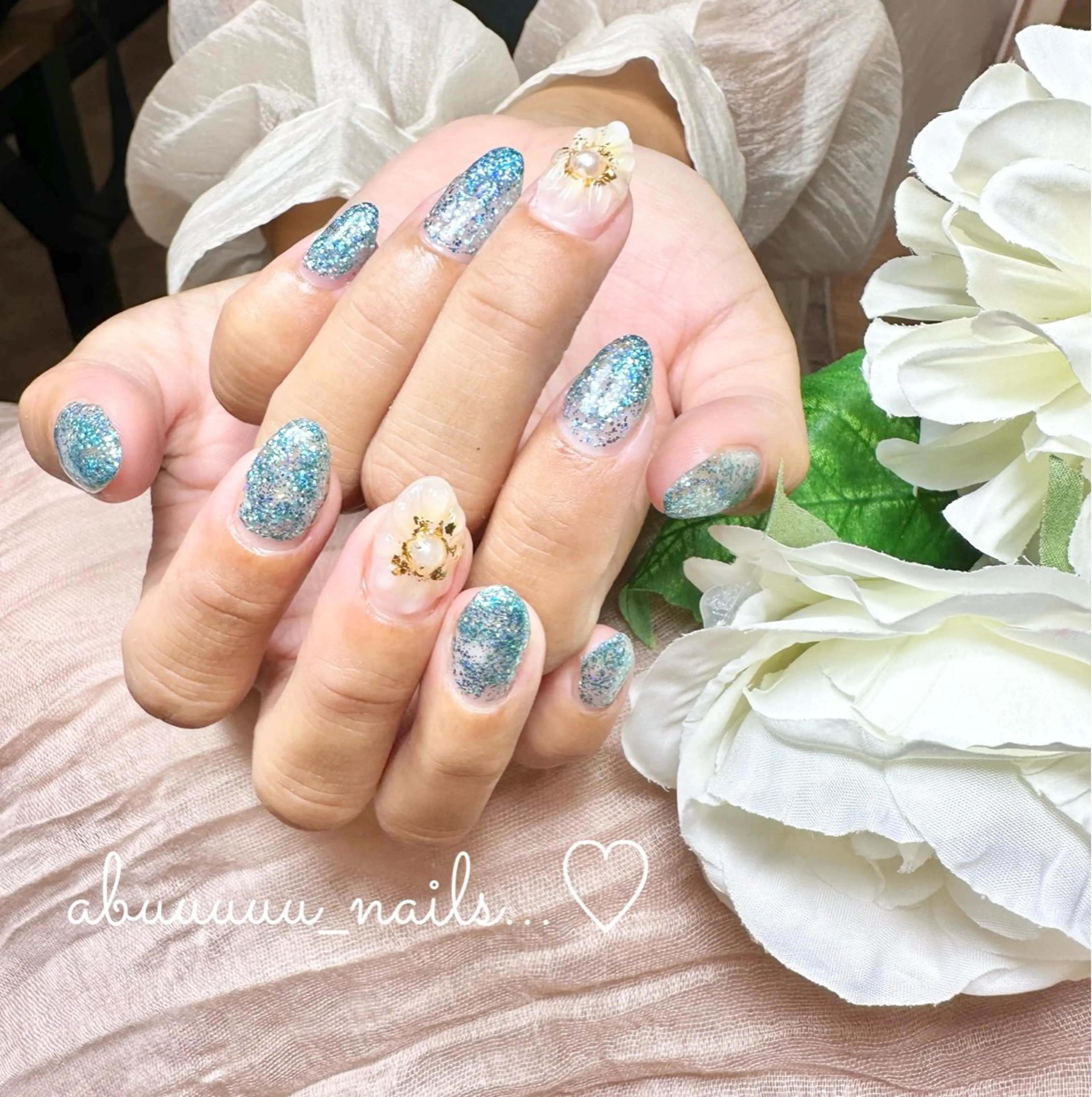 ネイル アートネイル フラワーネイル ラメ(グリッター) ぷっくりネイル abuuuuu nailsのネイルデザイン