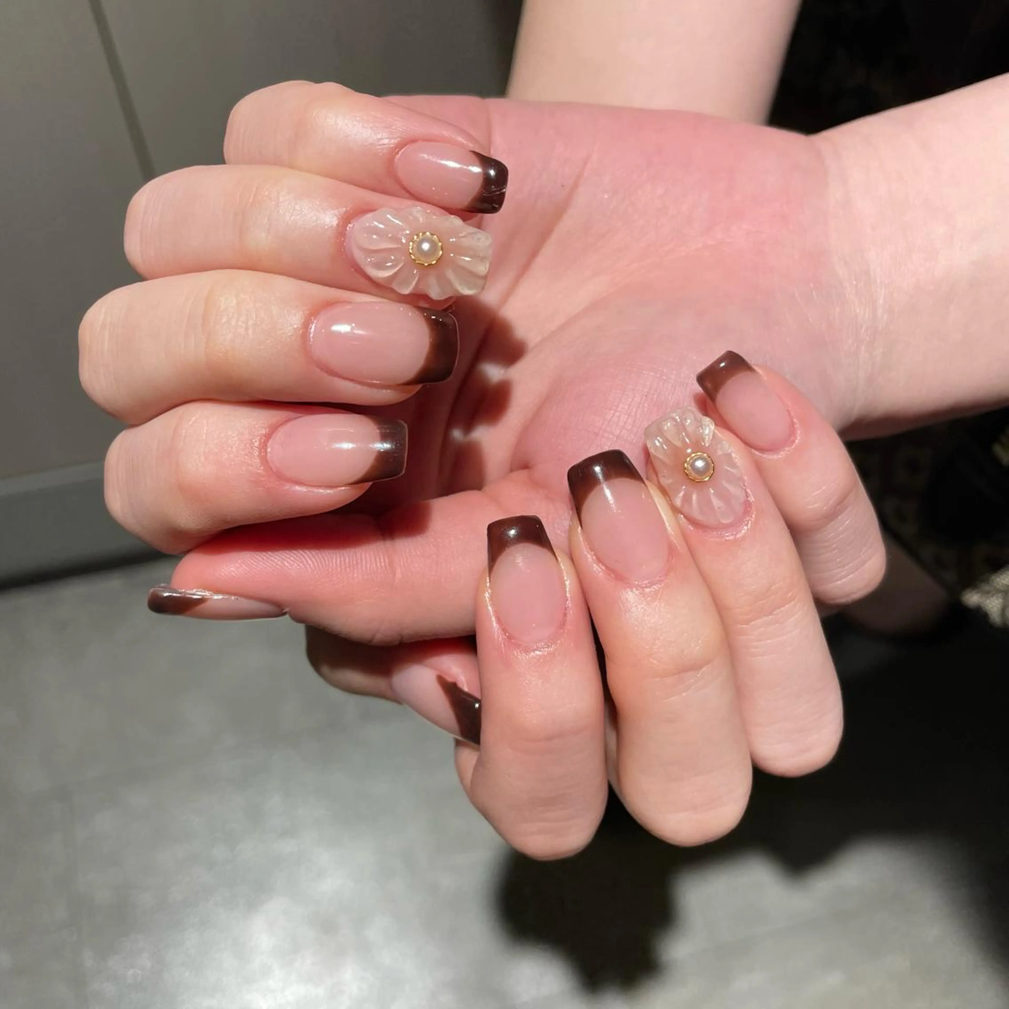 ネイル ハンドネイル ハンドケア Ami 🦥のネイルデザイン