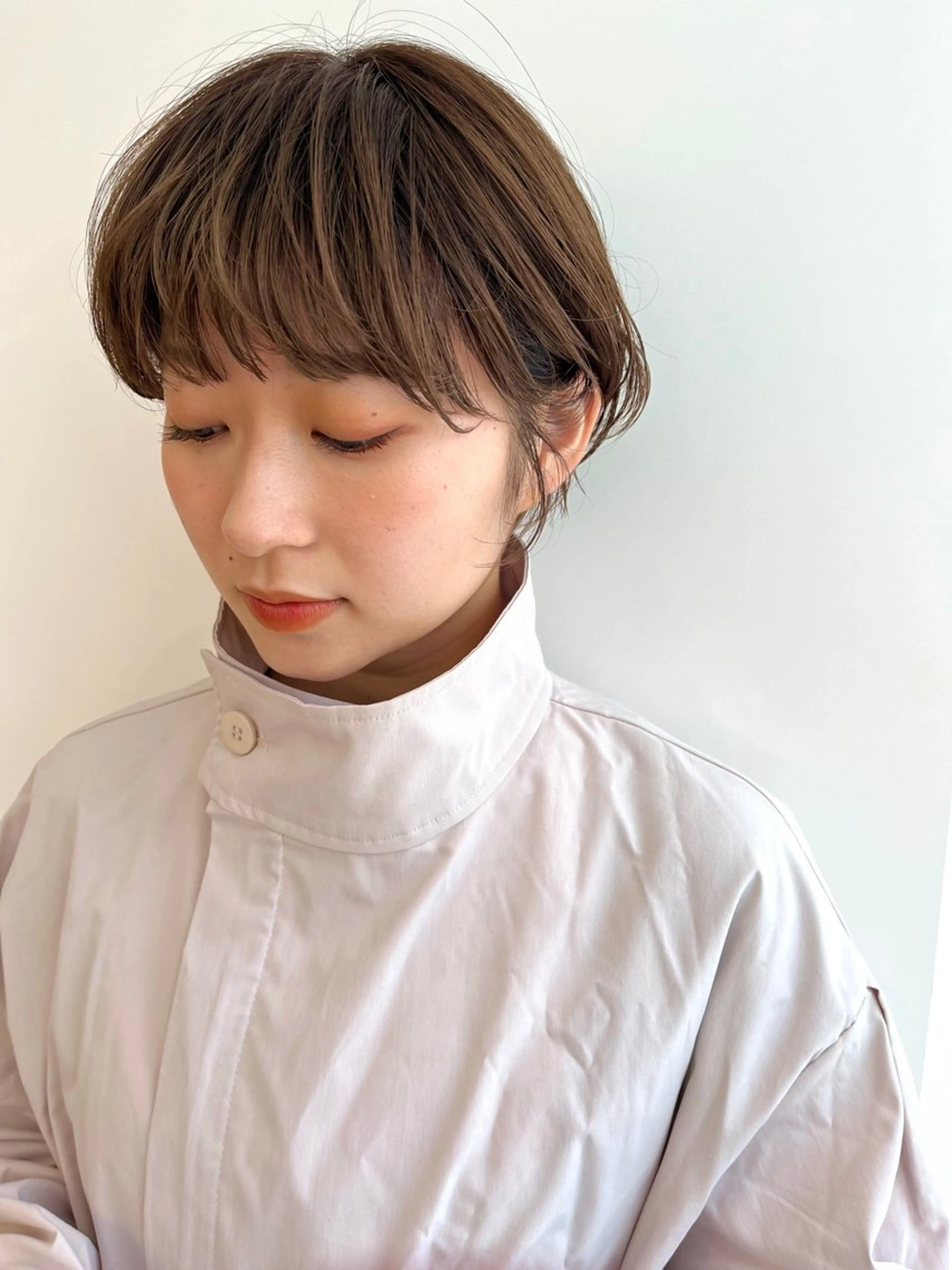 ショート カラー ベージュカラー ブラウンカラー ショートヘア Riposo.所属・✨似合わせカラー✨ 奈須晴香のヘアスタイル