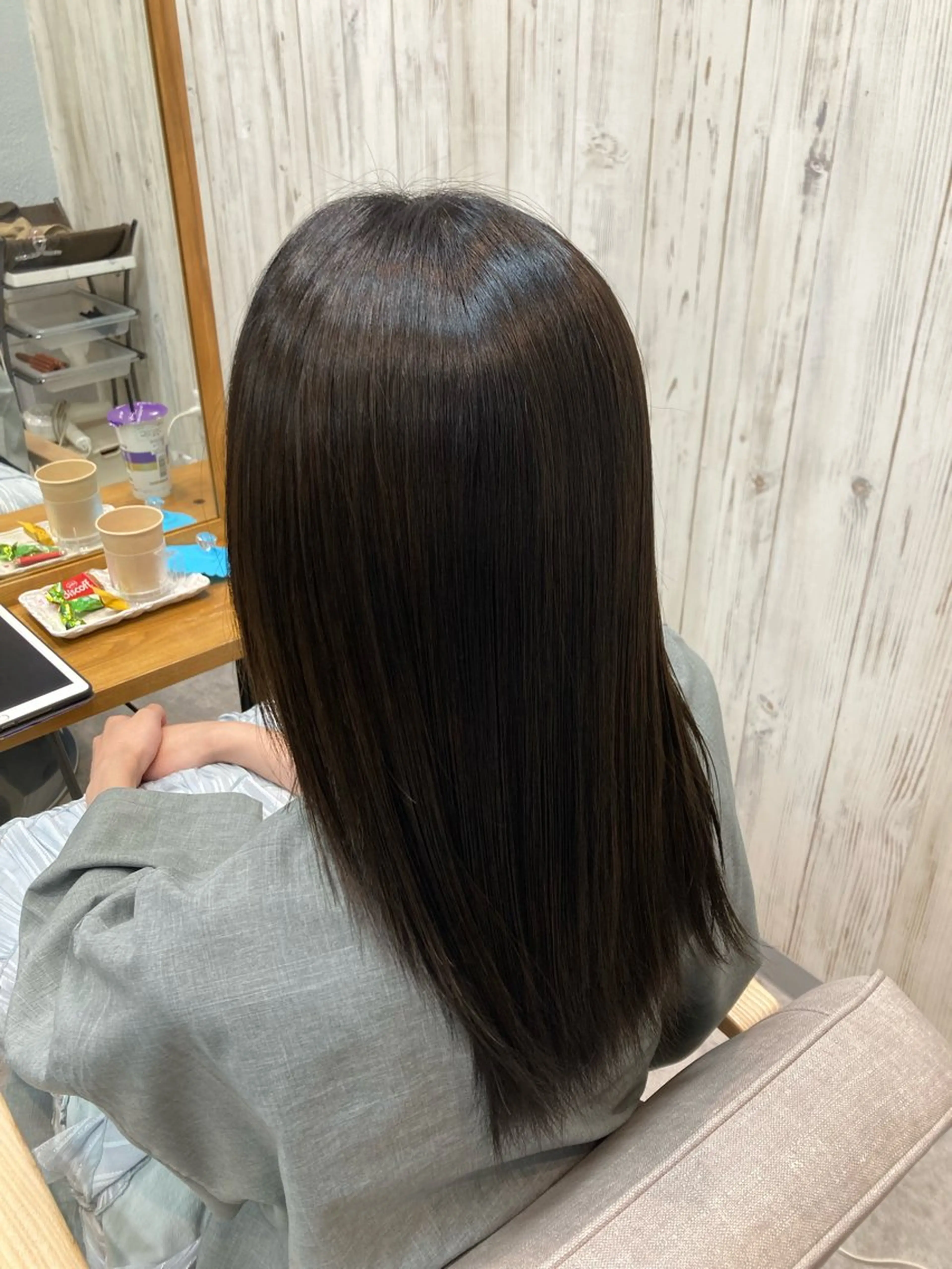 ミディアム 縮毛矯正 🫧縮毛矯正🫧 菊地しおんのヘアスタイル