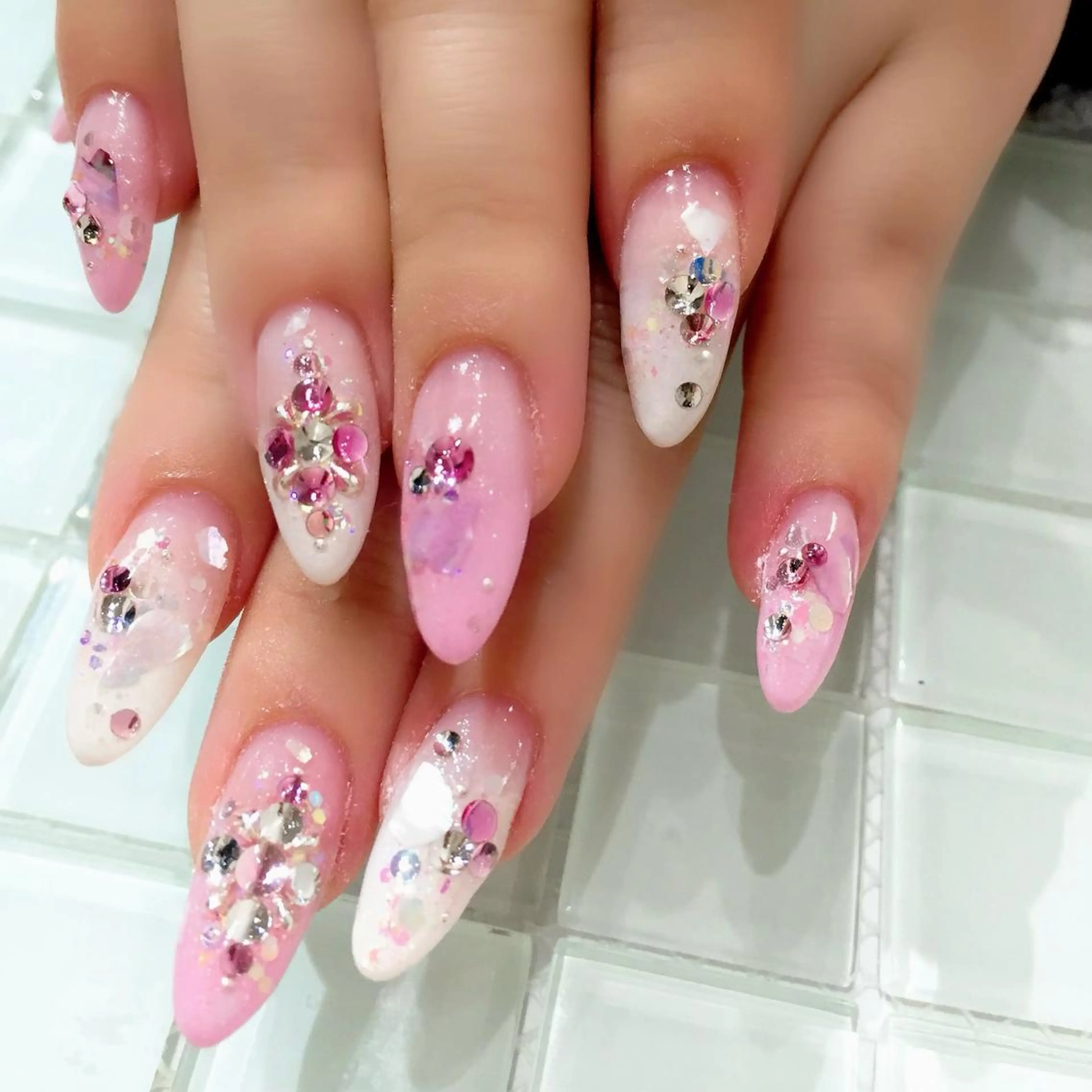 ネイル ESPERANZA NAIL所属・SASAKI NOZOMIのネイルデザイン