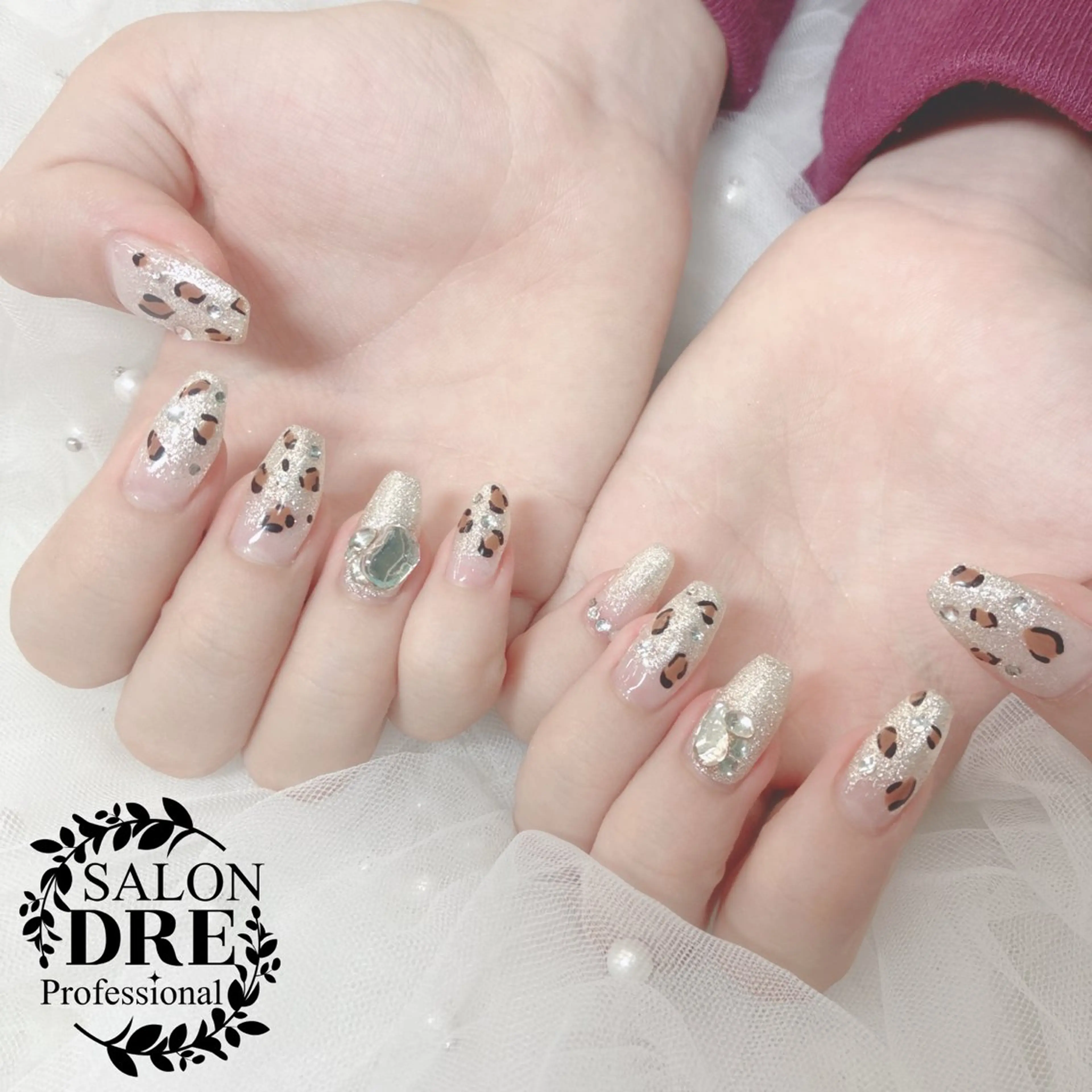 ネイル アニマル柄 キラキラネイル ハンドネイル salonDRE AZUSAの眉毛・アイブロウイメージ