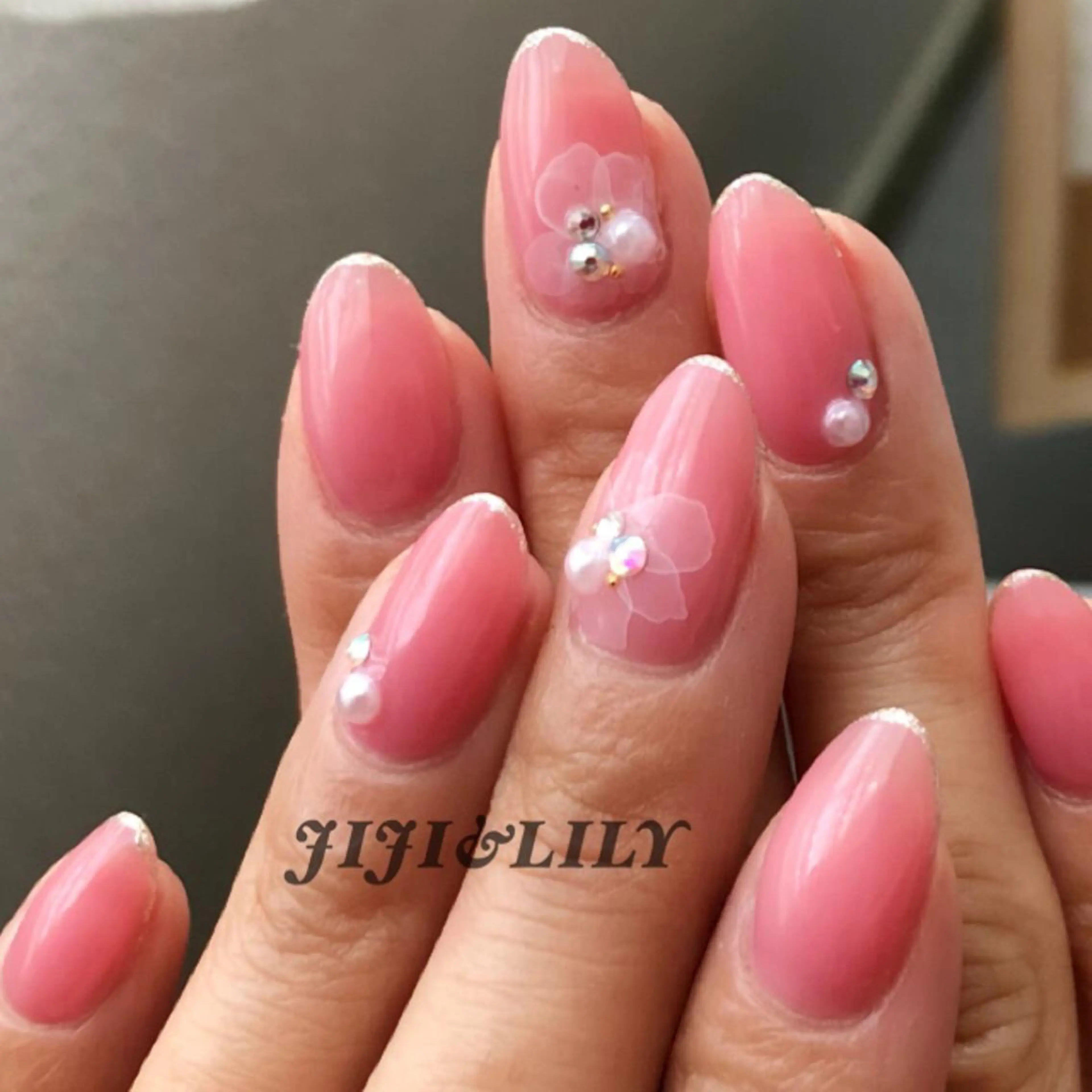 ネイル フラワーネイル 豊田 圭子のネイルデザイン