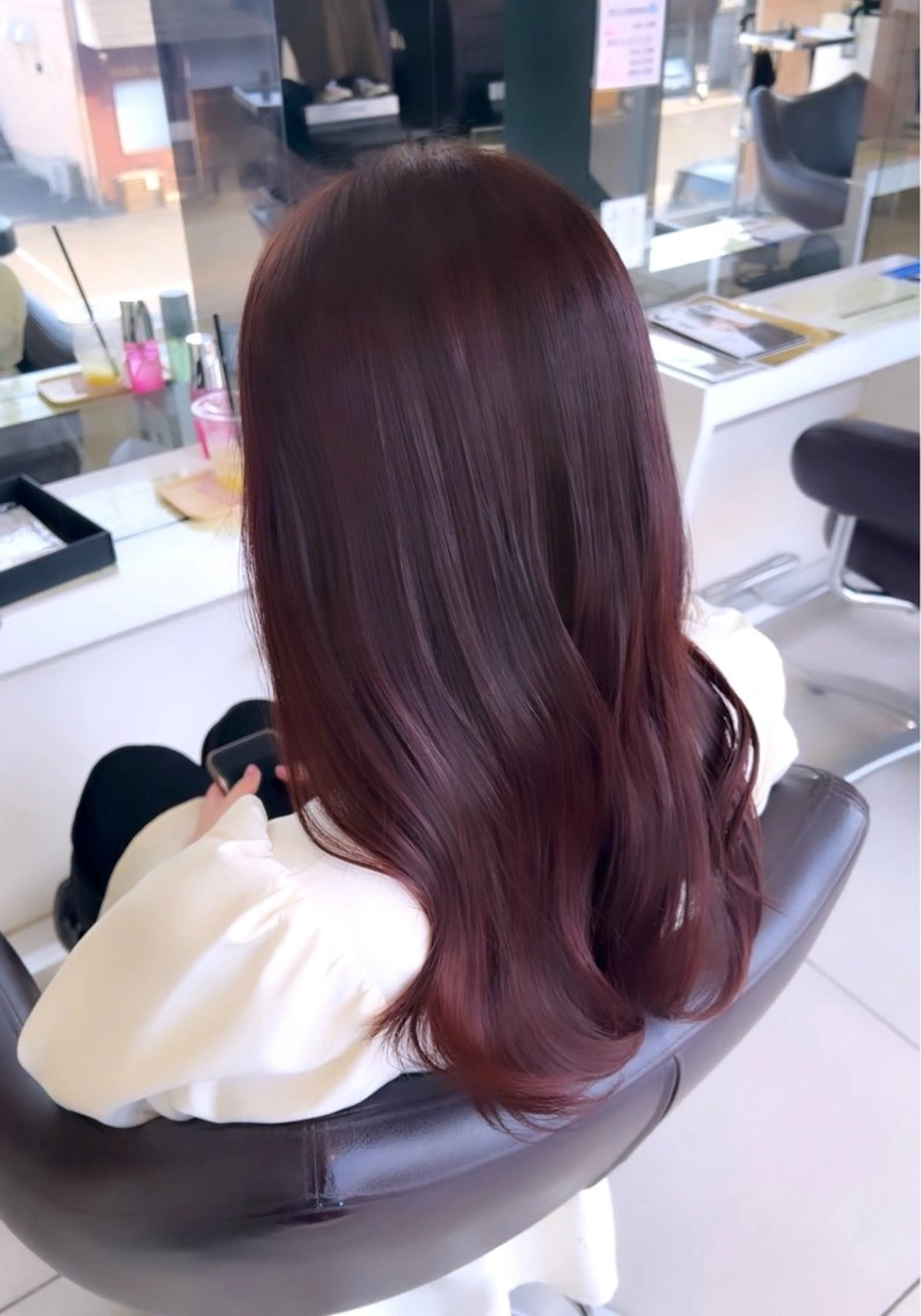 セミロング Happiness王寺所属・髪質改善カラー 🫧萩原のヘアスタイル