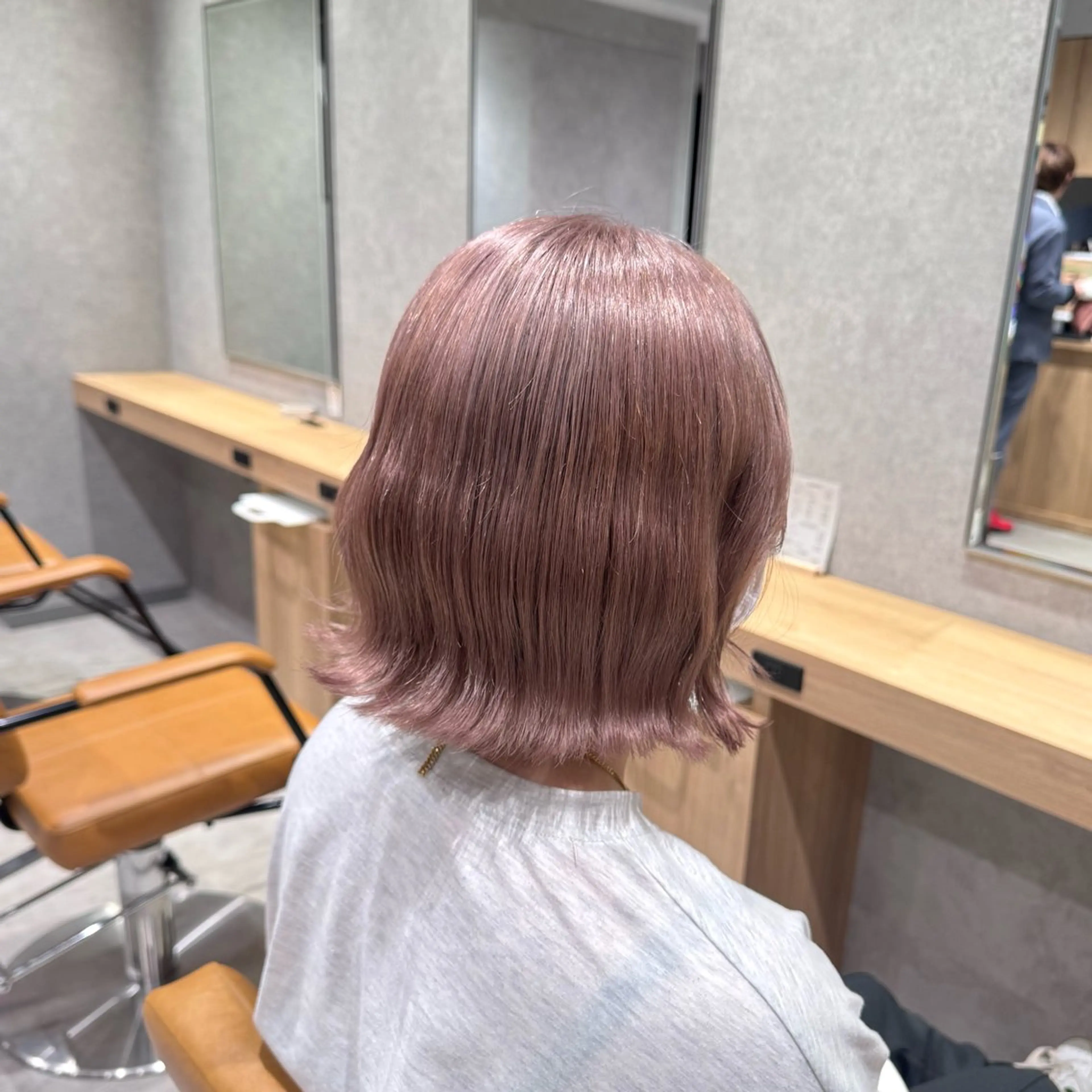 ショート ヘアカラー トリートメント ハイトーン/ピンク 🎀山岸 沙弥香のヘアスタイル