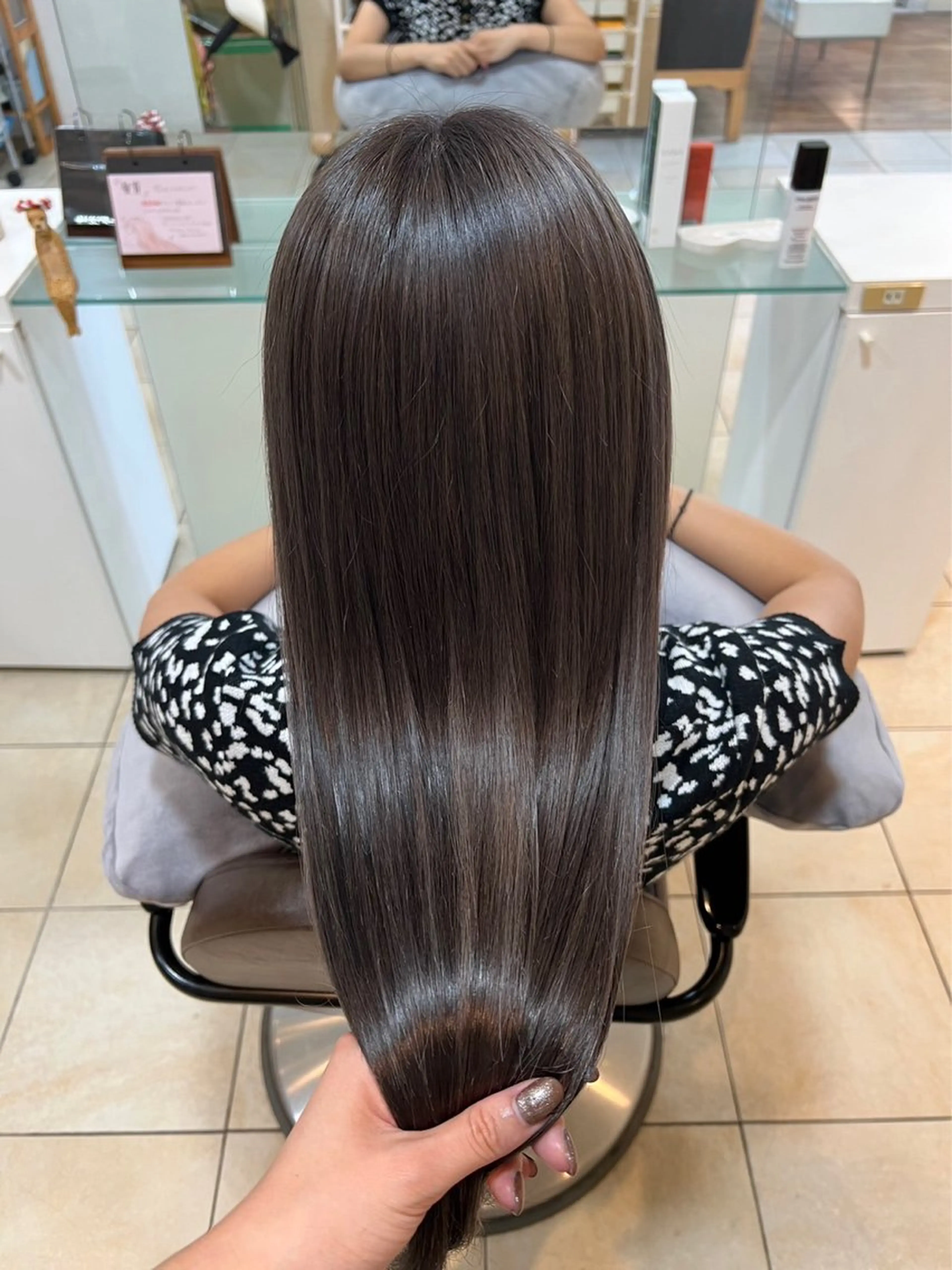 ロング カラー カット ヘアカラー トリートメント 竹添 有梨沙のヘアスタイル