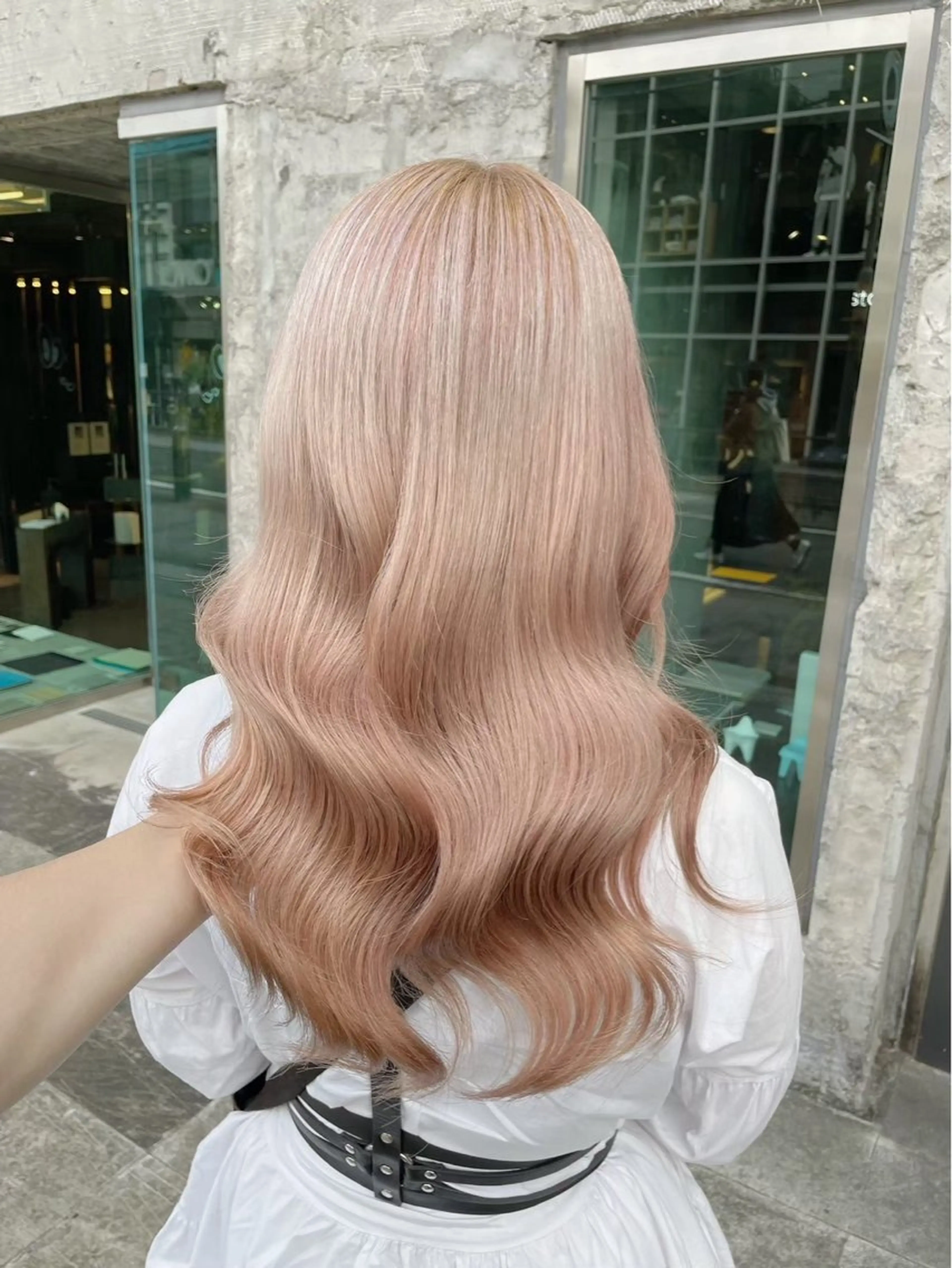 ロング カラー ヘアカラー トリートメント 艶カラー/顔周りレイ ヤー⭐️AYAKAのヘアスタイル