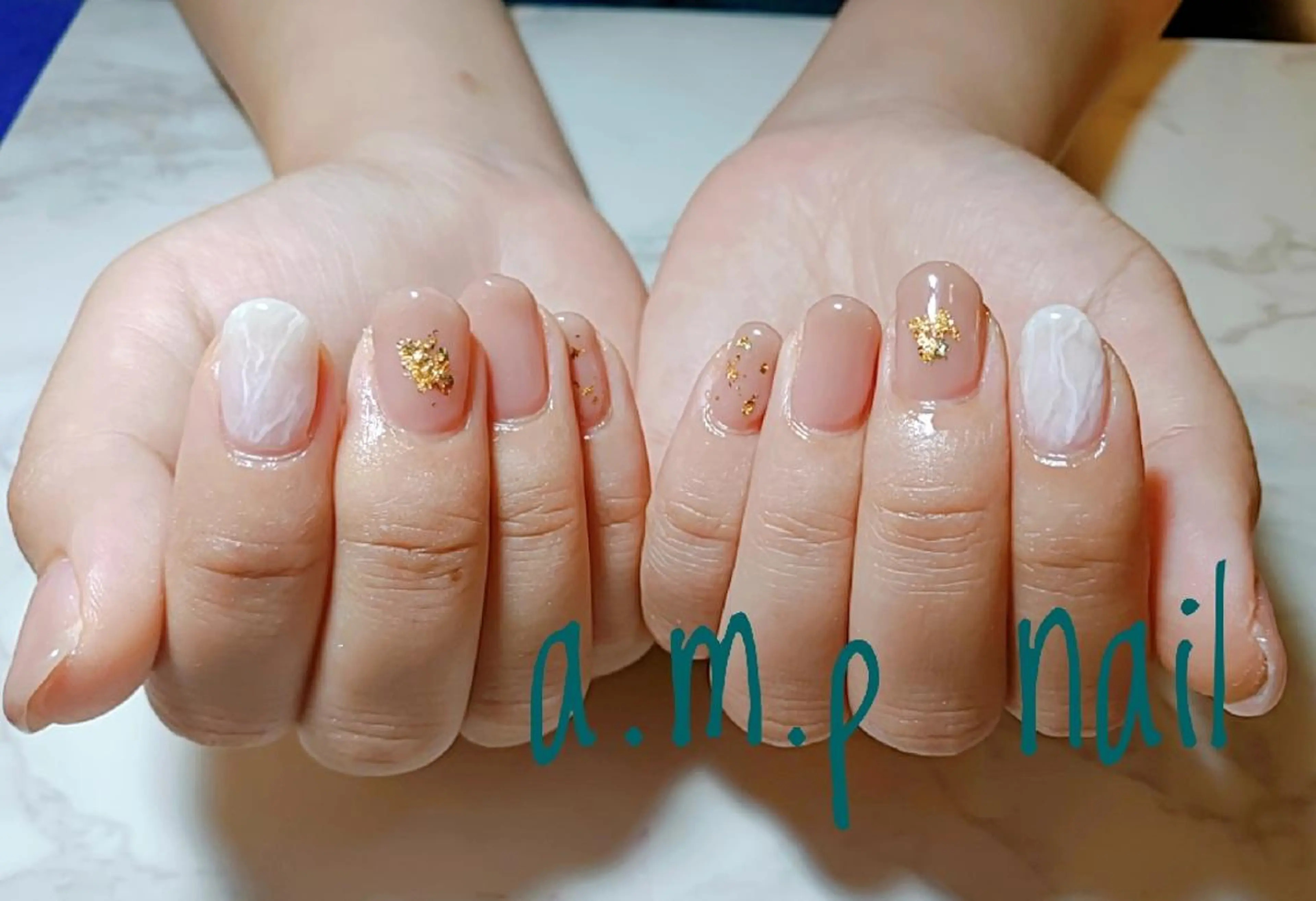 ネイル 大理石ネイル(マーブル) シンプルネイル ホワイト a.m.p nail所属・高山 奈津美のネイルデザイン