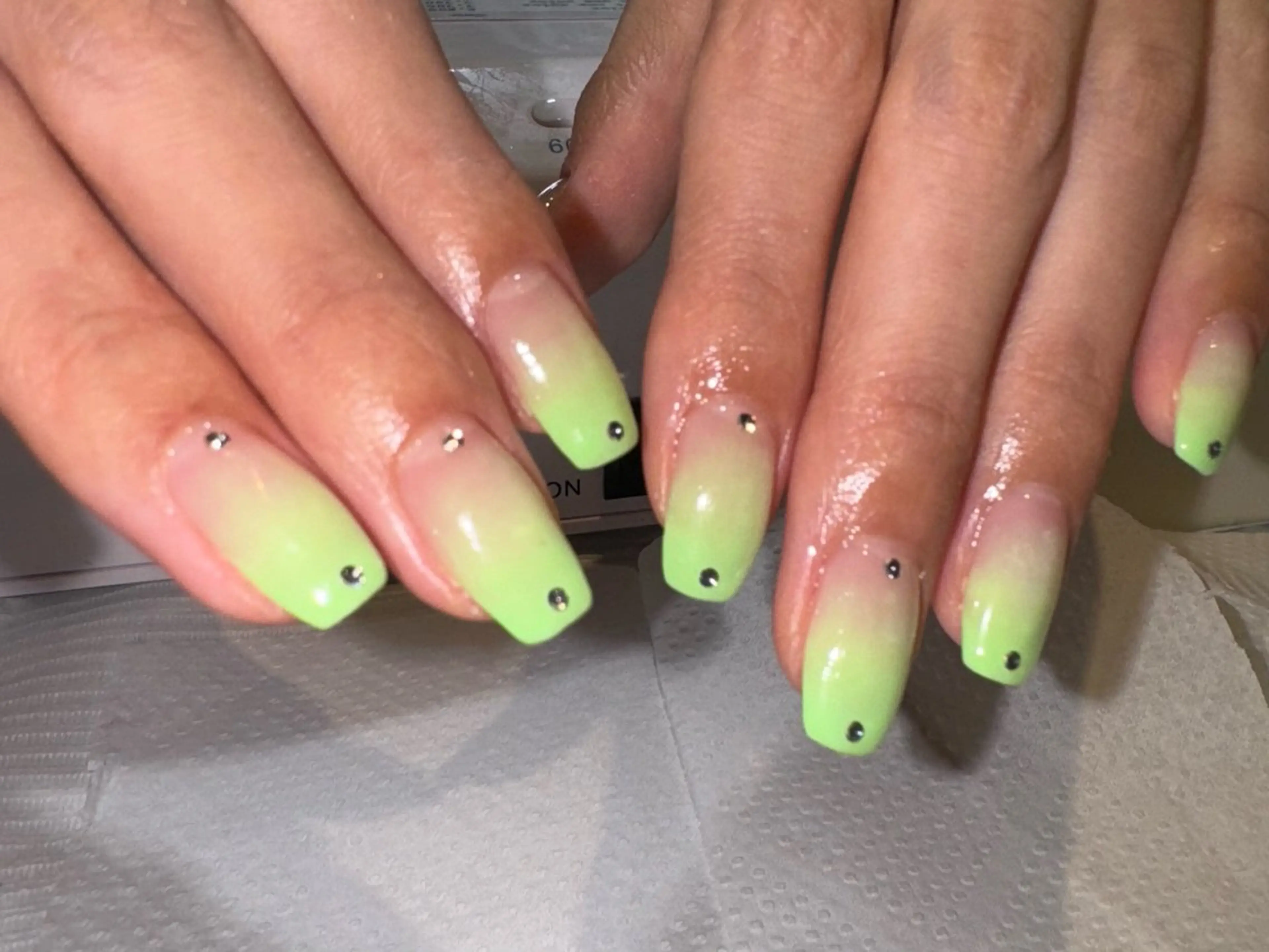 ネイル ハンドネイル 🍒 akariのネイルデザイン