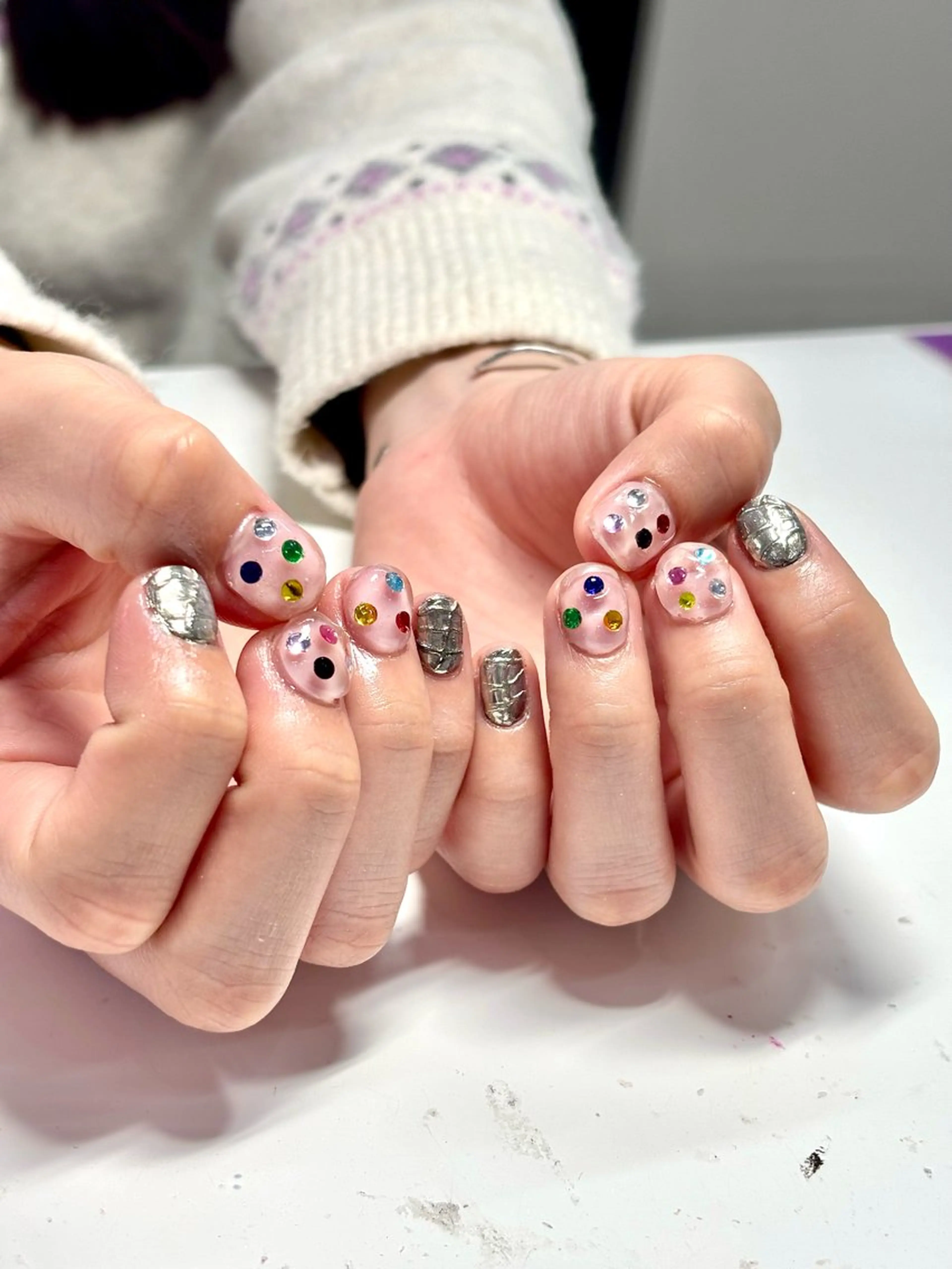 ネイル ミラーネイル ぷっくりネイル ハンドネイル ☾WOL TOKYO shizukuのネイルデザイン