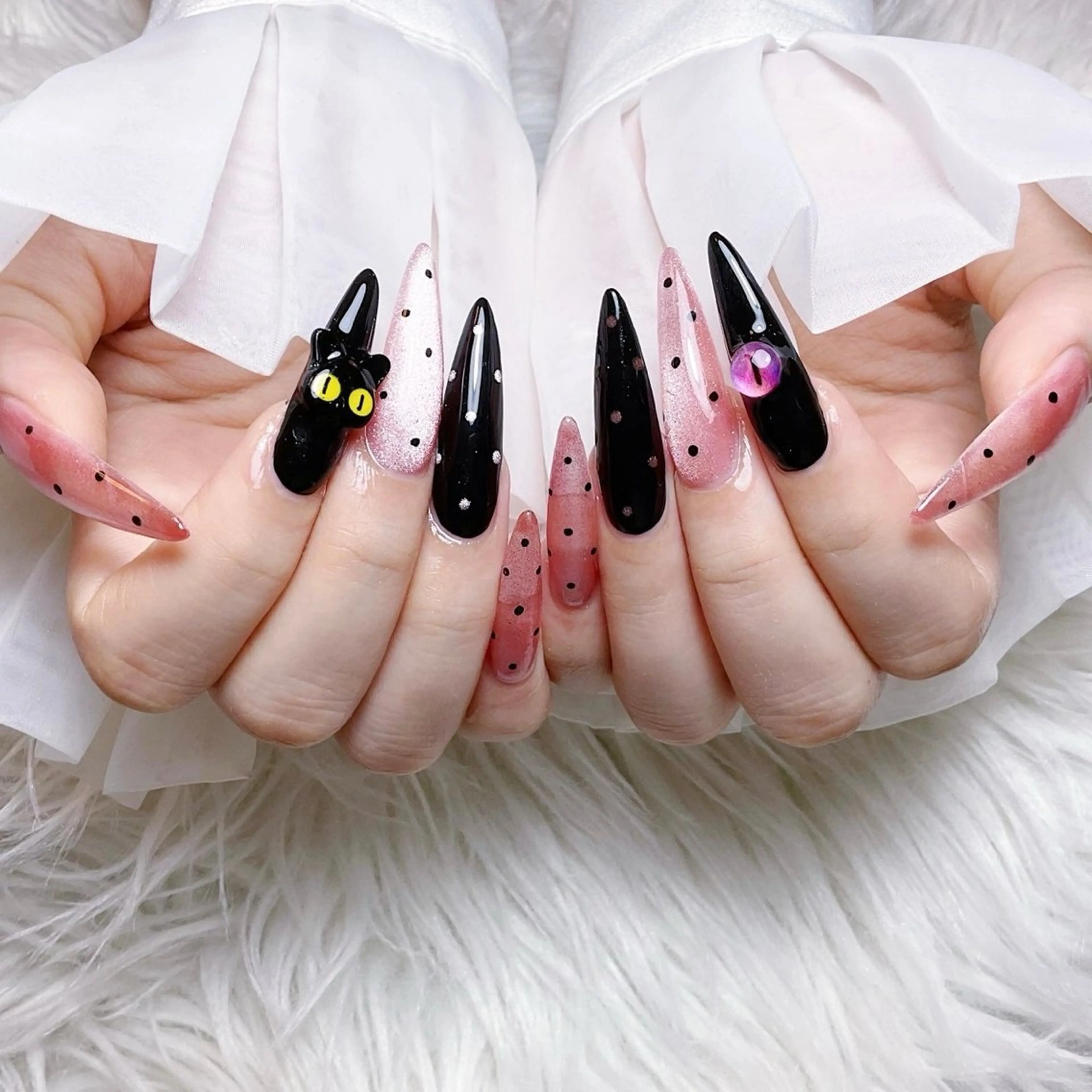 ネイル ハンドネイル ☁️Yun nail KiKi☁️のネイルデザイン