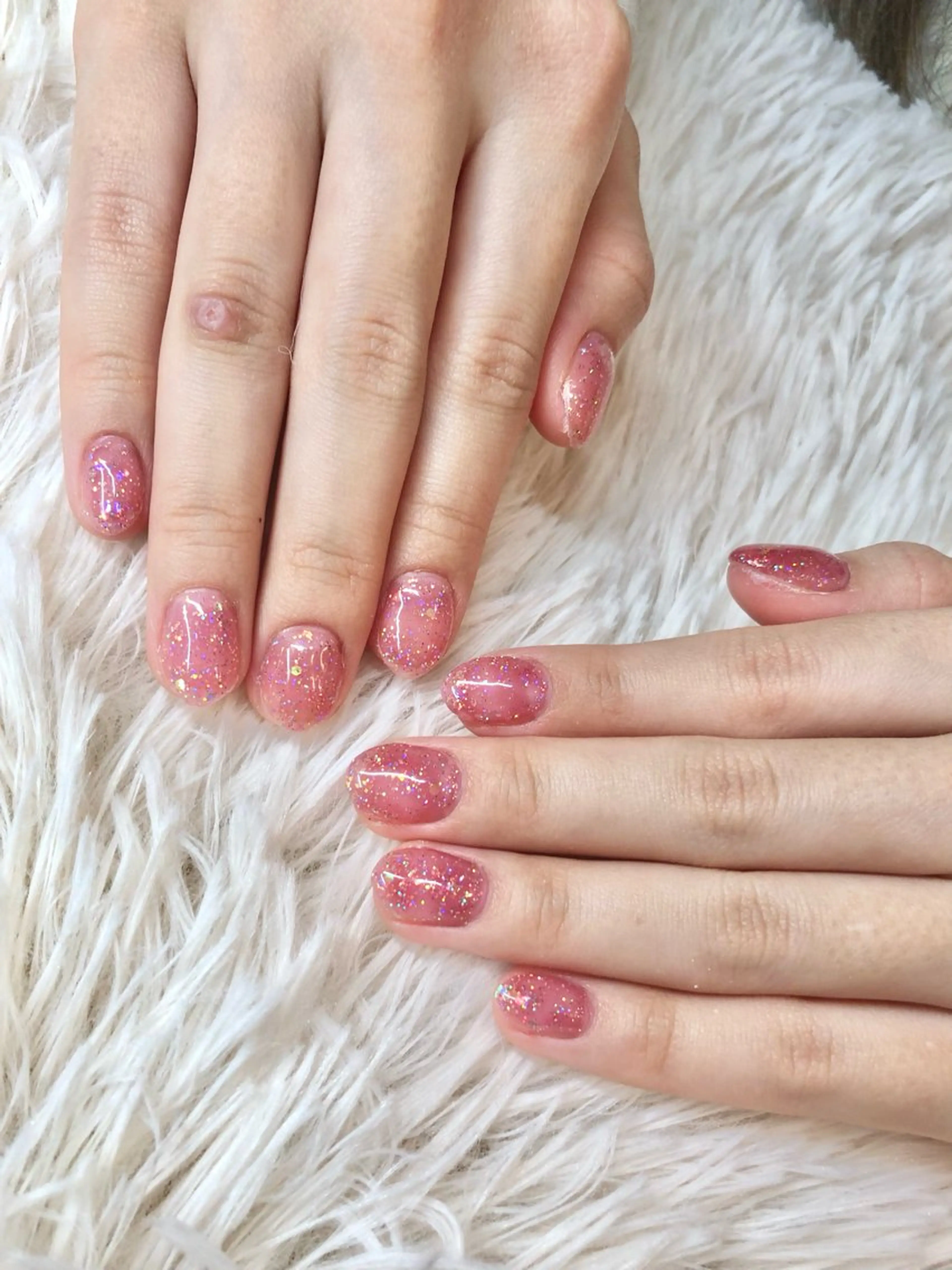 ネイル ラメ(グリッター) ワンカラーネイル ピンク Le vail yamamoto .のネイルデザイン