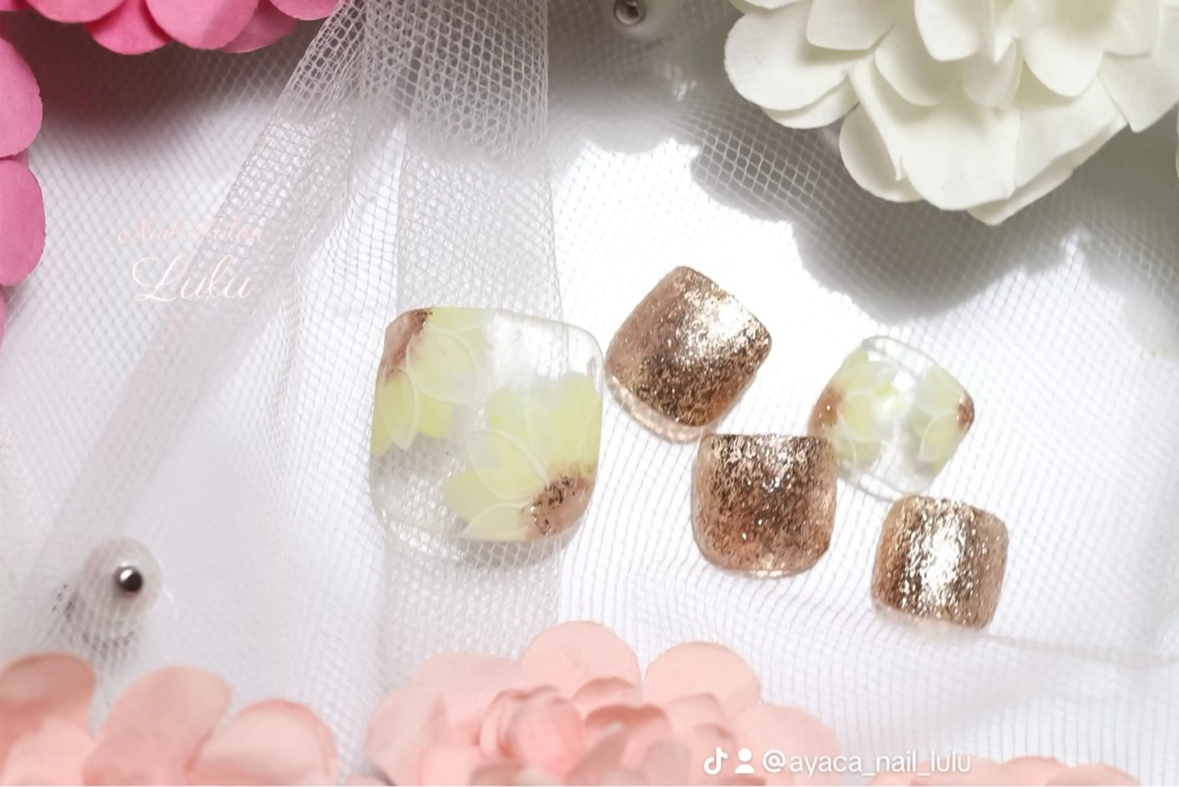 ネイル フットネイル Lulu nail salon 南堀江店所属・西村 あやかのネイルデザイン