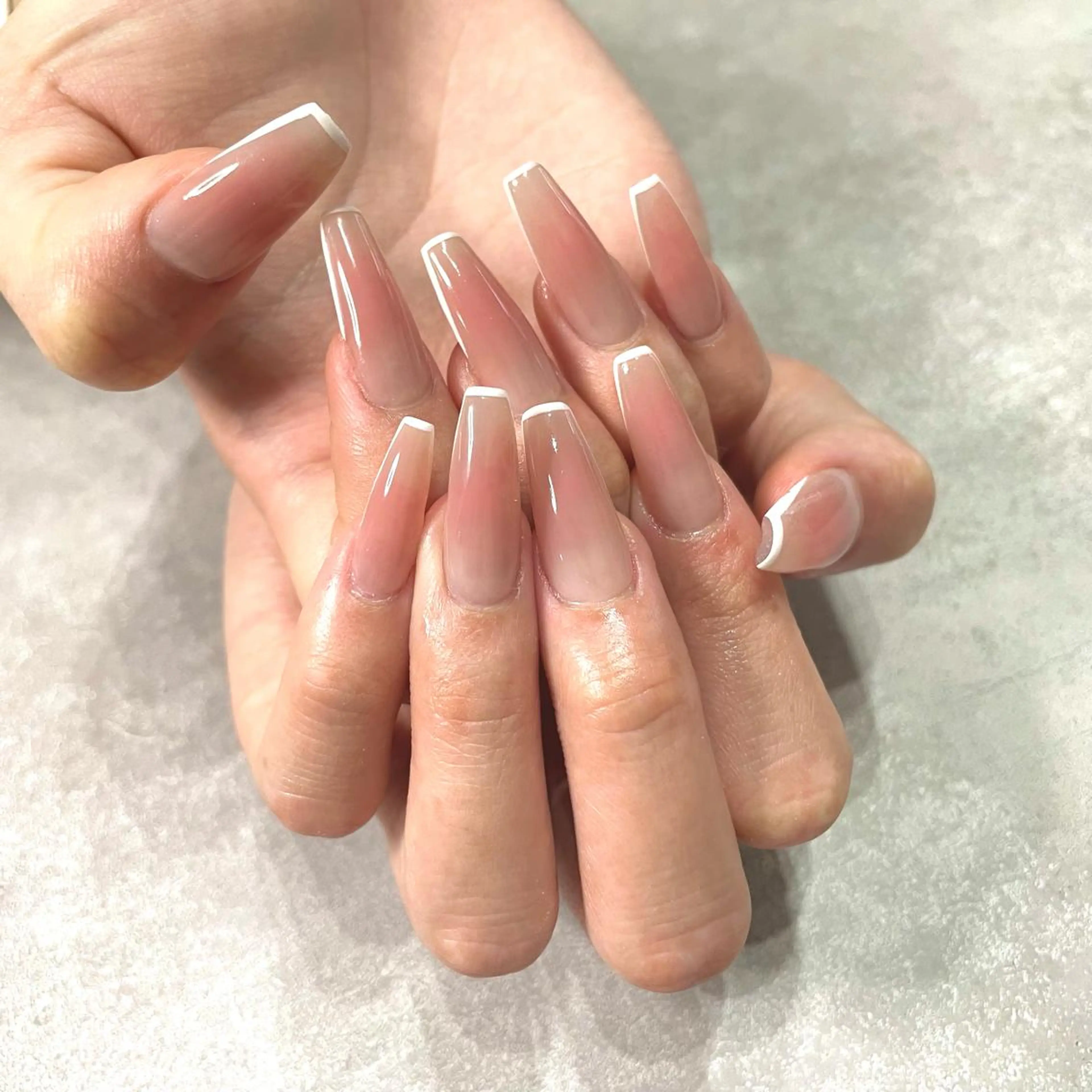 ネイル チークネイル フレンチネイル ハンドネイル private salon lien所属・private salon　lienのネイルデザイン