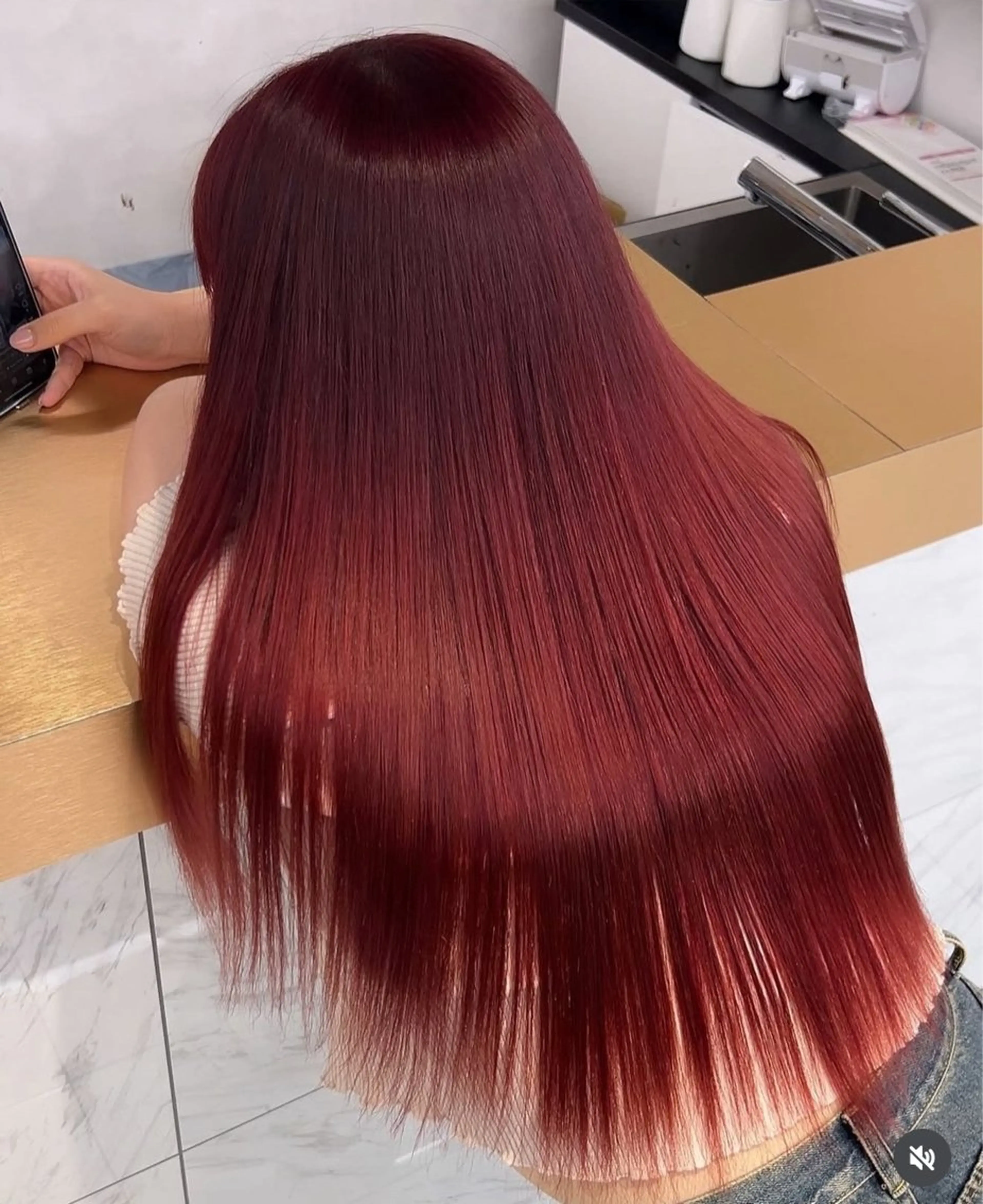 カラー ヘアカラー Miyu’s Shibuya Flag所属・小林 賢太朗のヘアスタイル