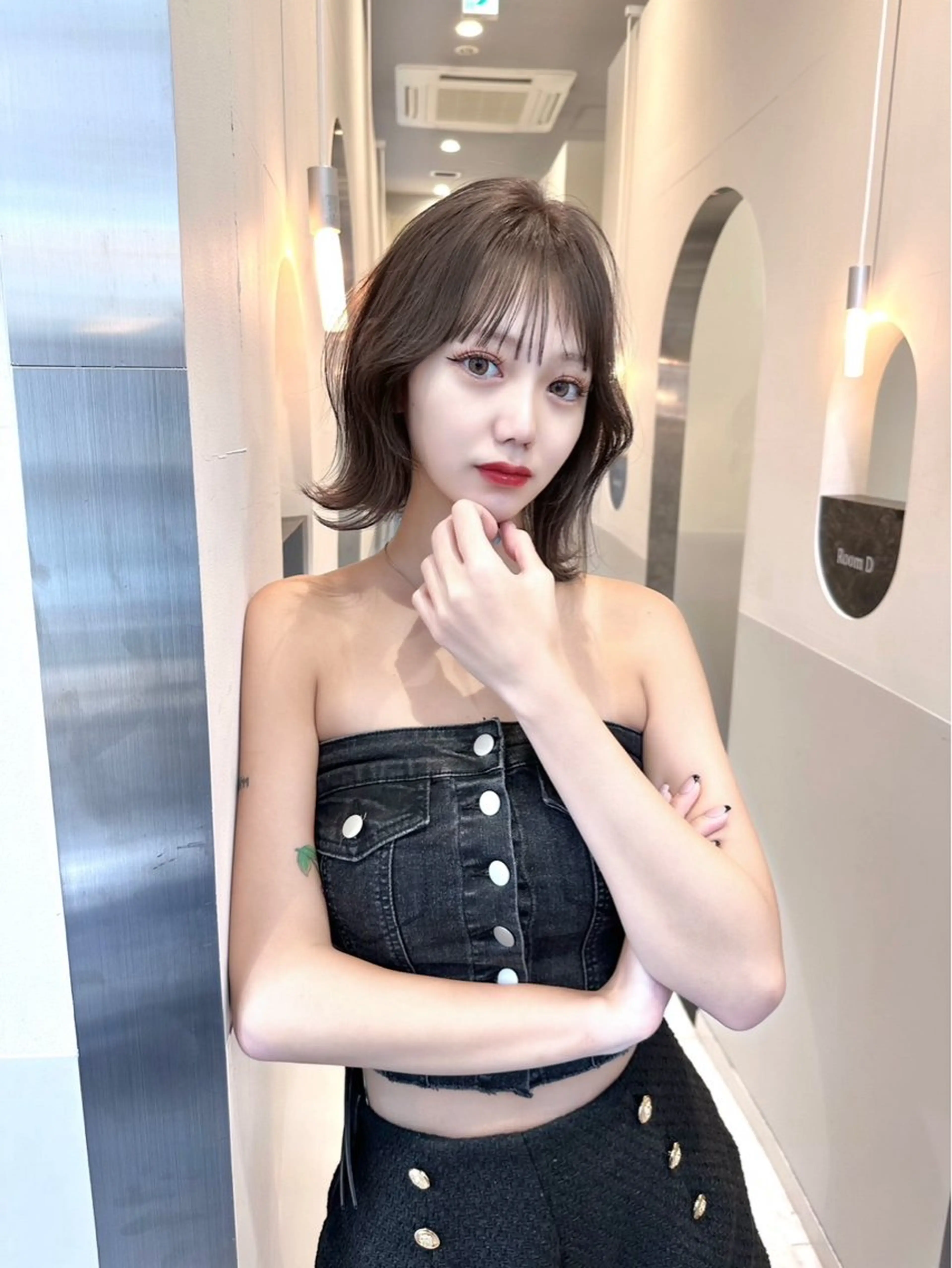 ミディアム カット ヘアカラー トリートメント ヘアセット IVE所属・ブリーチなし🤍 渋谷／原島杏奈のヘアスタイル