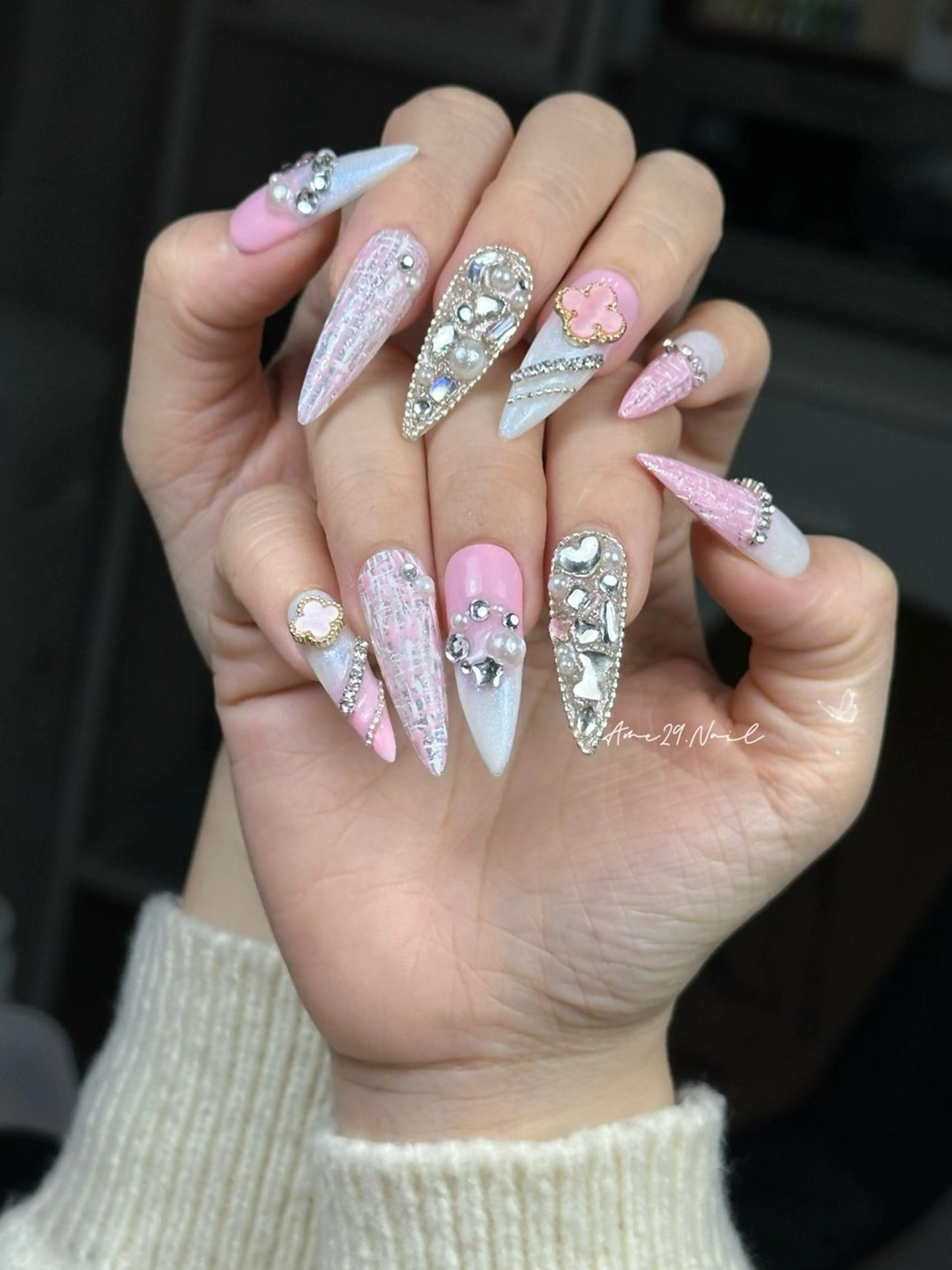 ネイル アートネイル ピンク ストーンネイル ハンドネイル Ame29NailOsaka所属・AME29 Nail ネイルサロンのネイルデザイン