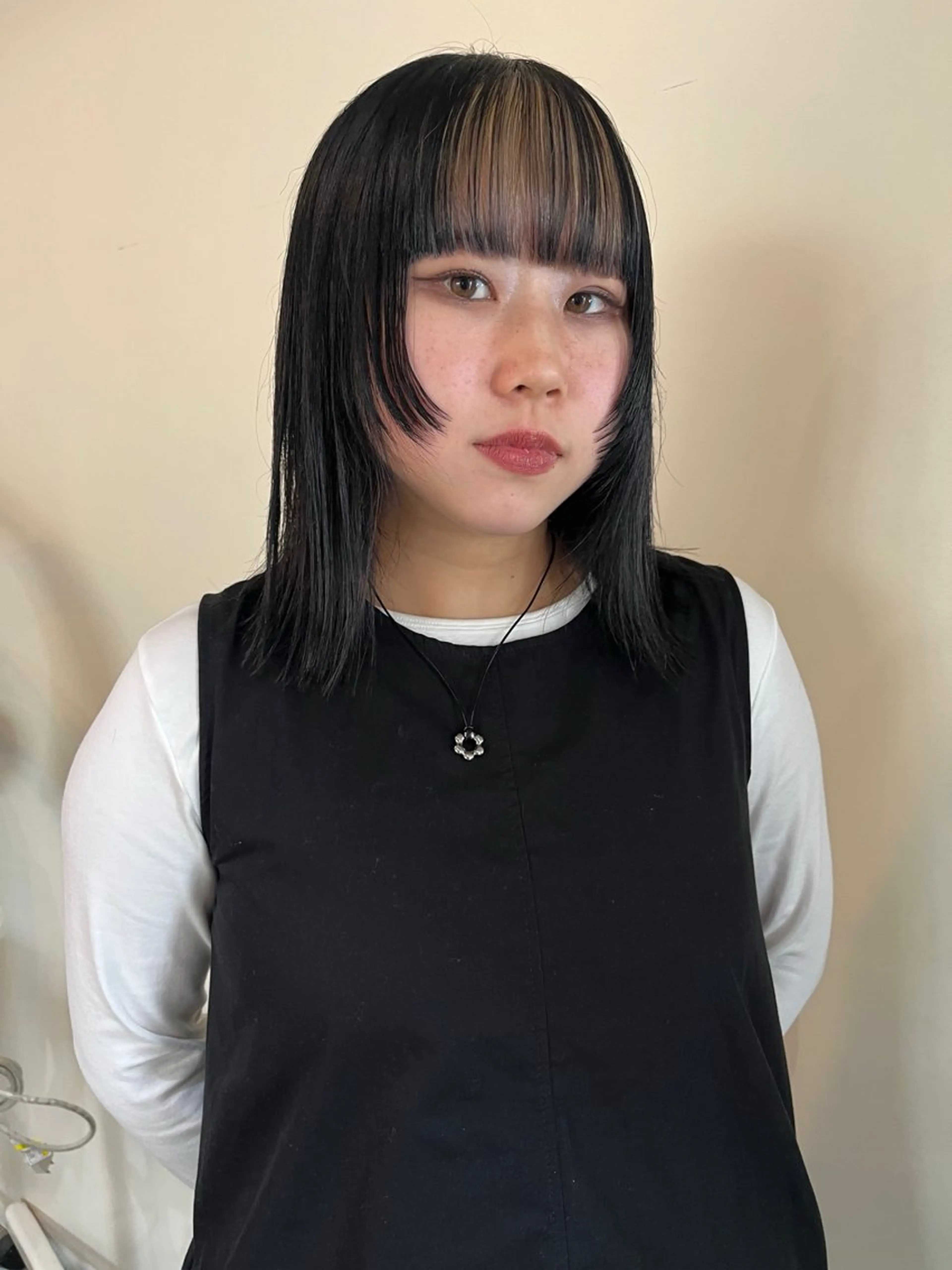 ミディアム ボブレイヤー ボブ 顔まわりレイヤー ハイレイヤー 韓国風ヘア レイヤーカット\ウル フ　chinatsuのヘアスタイル