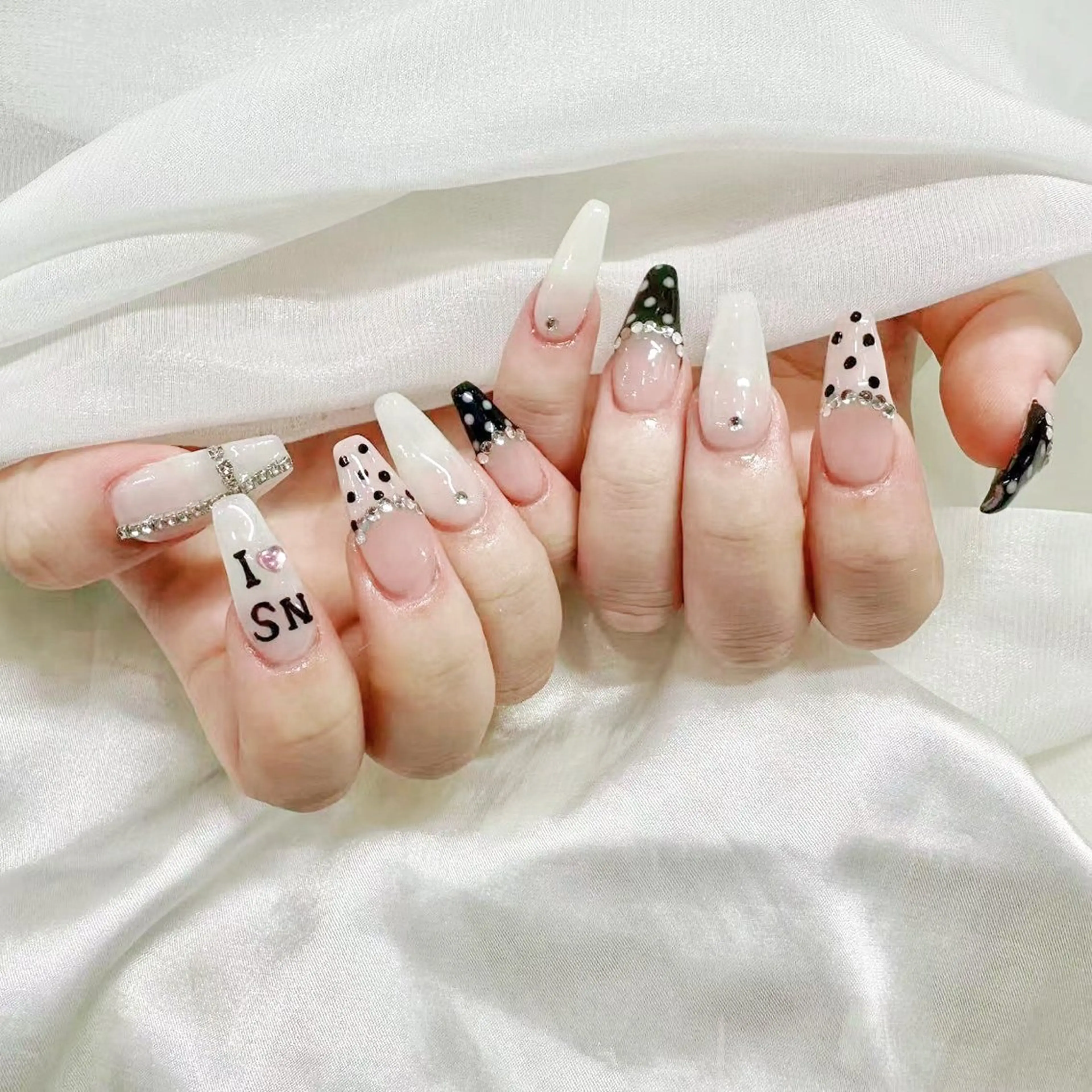 ネイル 🎀CeCe 🎀マツエクのマツエク・マツパデザイン