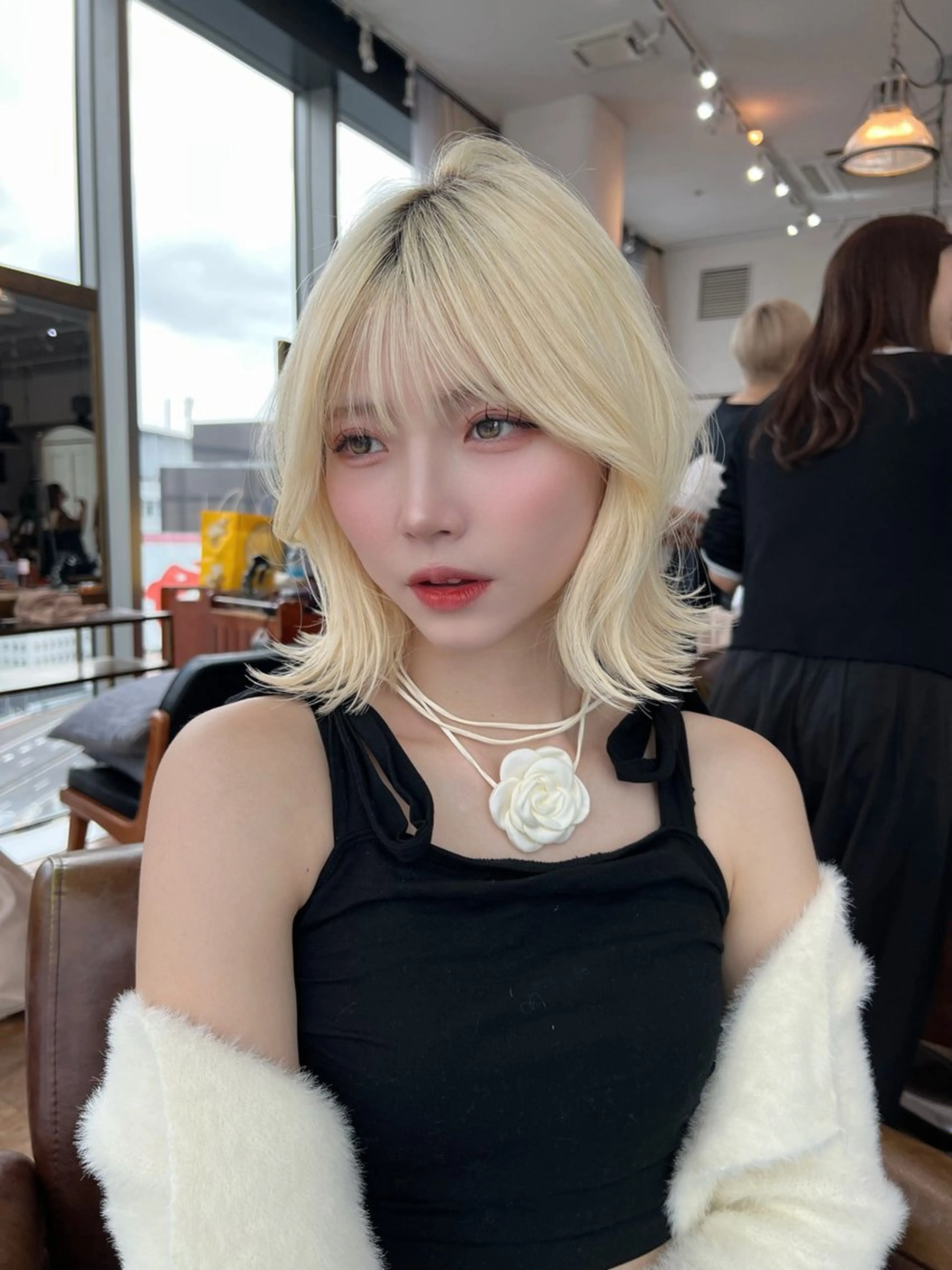 ミディアム カラー カット ヘアカラー トリートメント belle 表参道 terrace所属・抜きっぱなしブロンド /ハイトーン/カナタのヘアスタイル