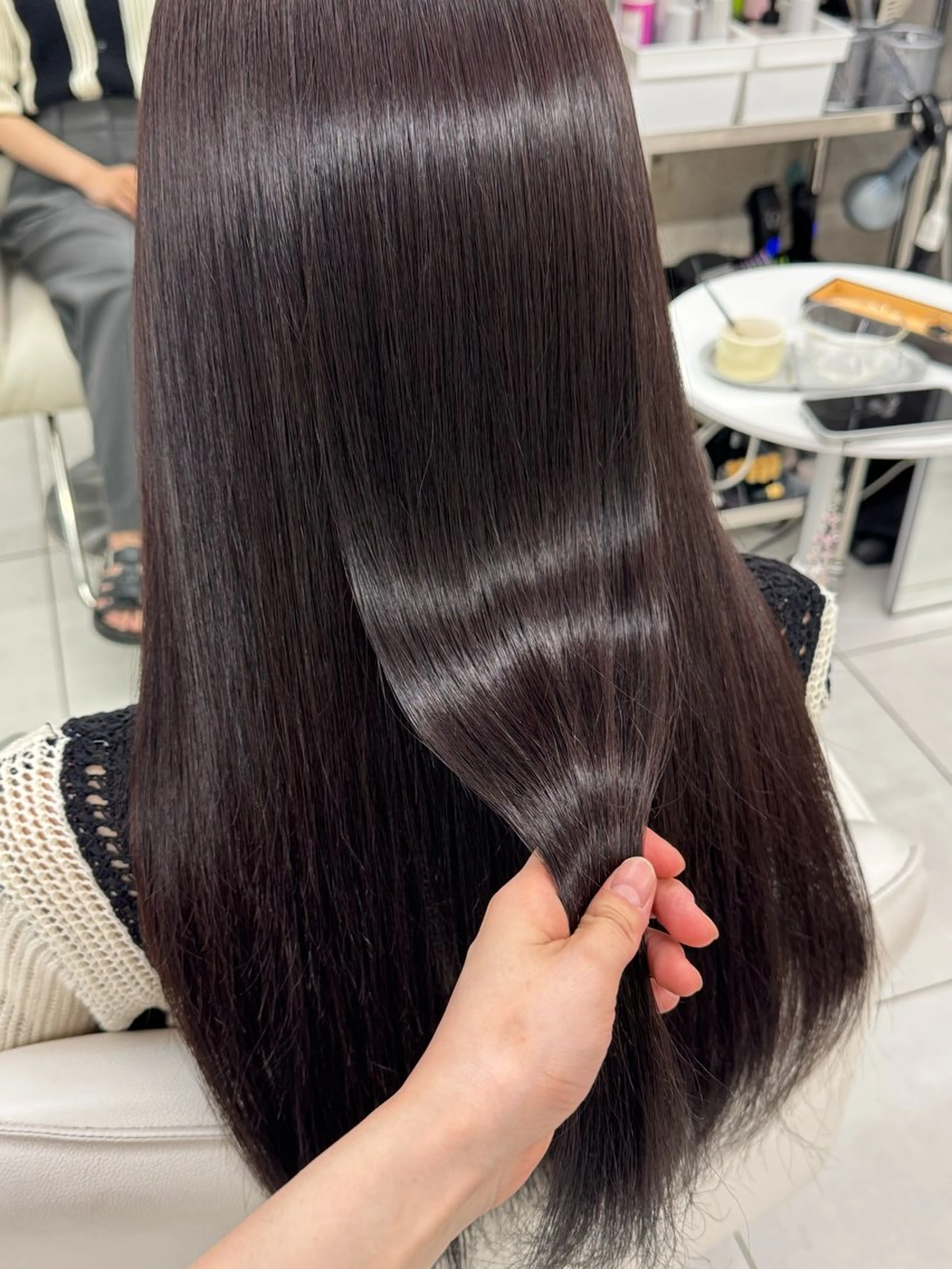 ロング トリートメント 関川 奈摘のヘアスタイル