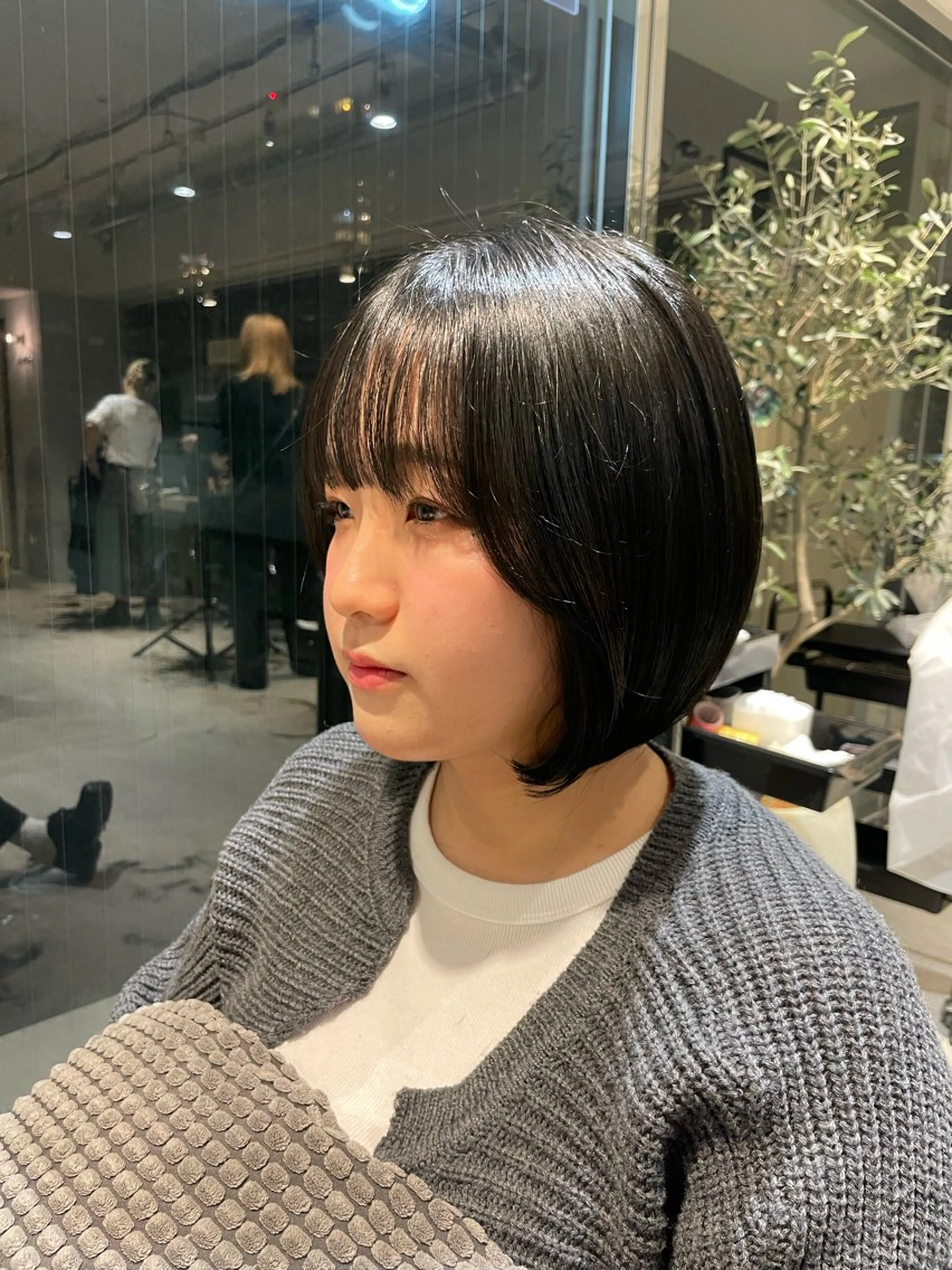 ショート ボブ 顔まわりレイヤー レイヤーカット トリートメント カット トリートメント ヘッドスパ ヘアセット SHEA.学芸大学所属・一箭 恵梧/ロングヘアのヘアスタイル