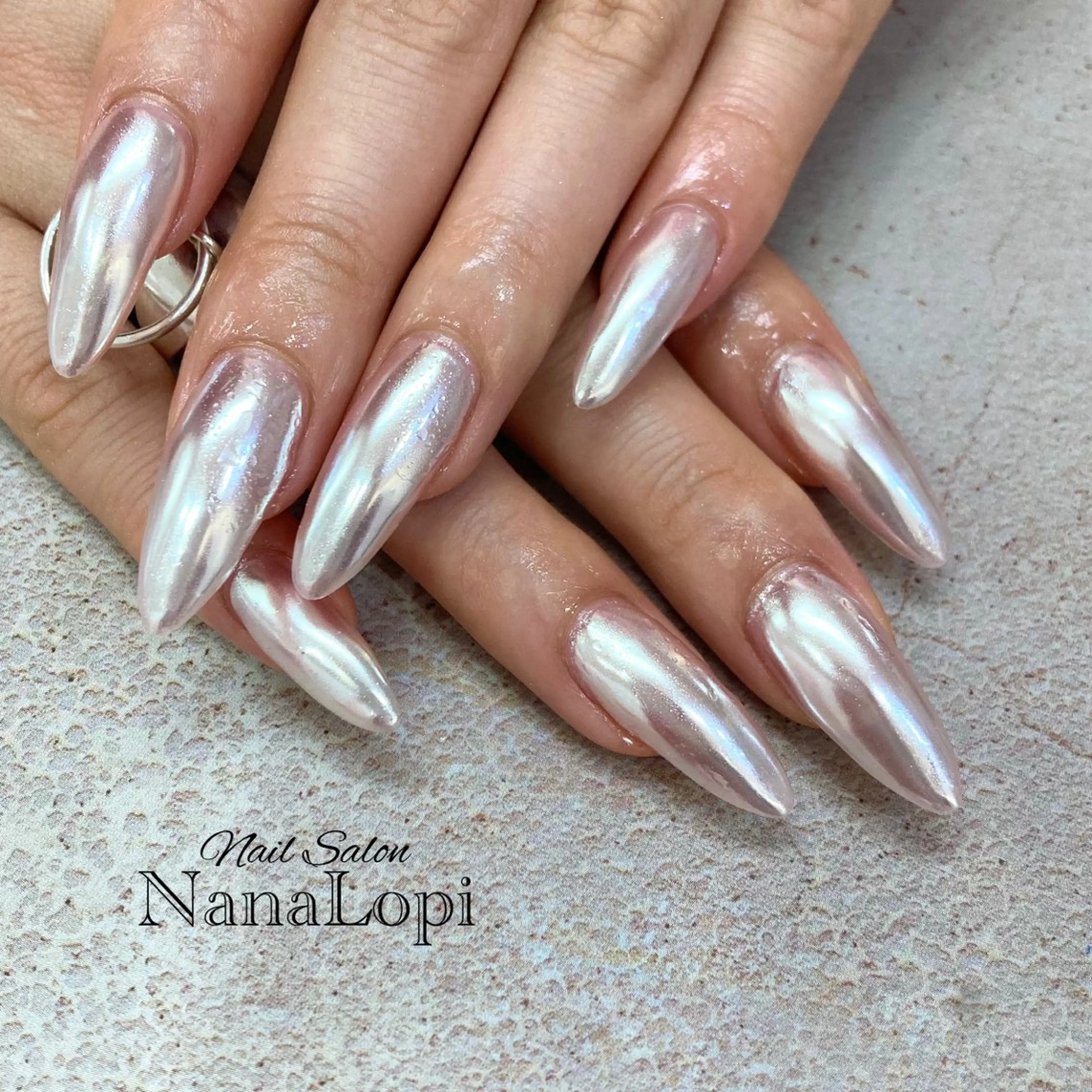 ネイル NanaLopi所属・NanaLopi さやのネイルデザイン