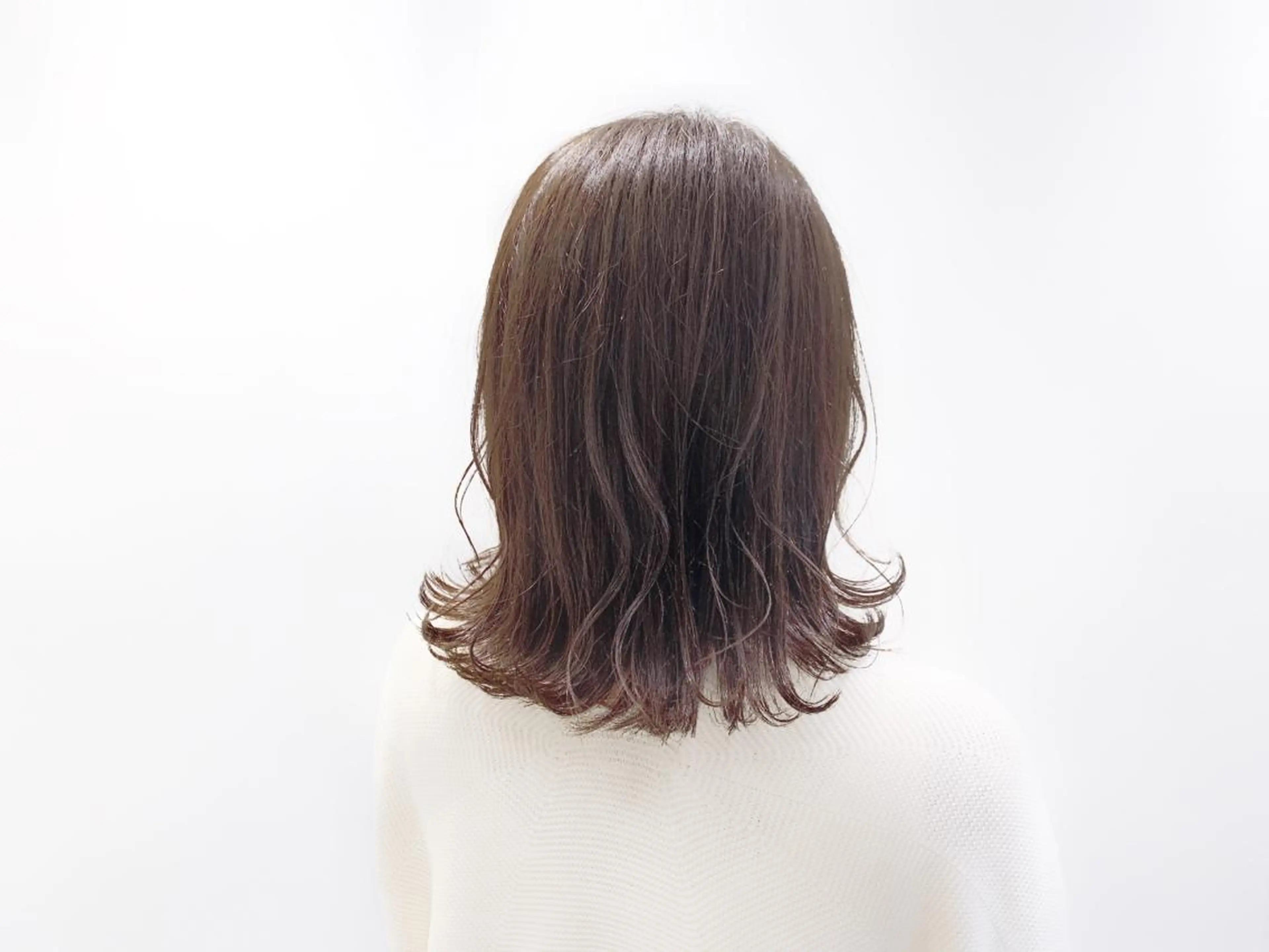 ミディアム 【髪質改善特化】 新宿/縮毛矯正/セラのヘアスタイル