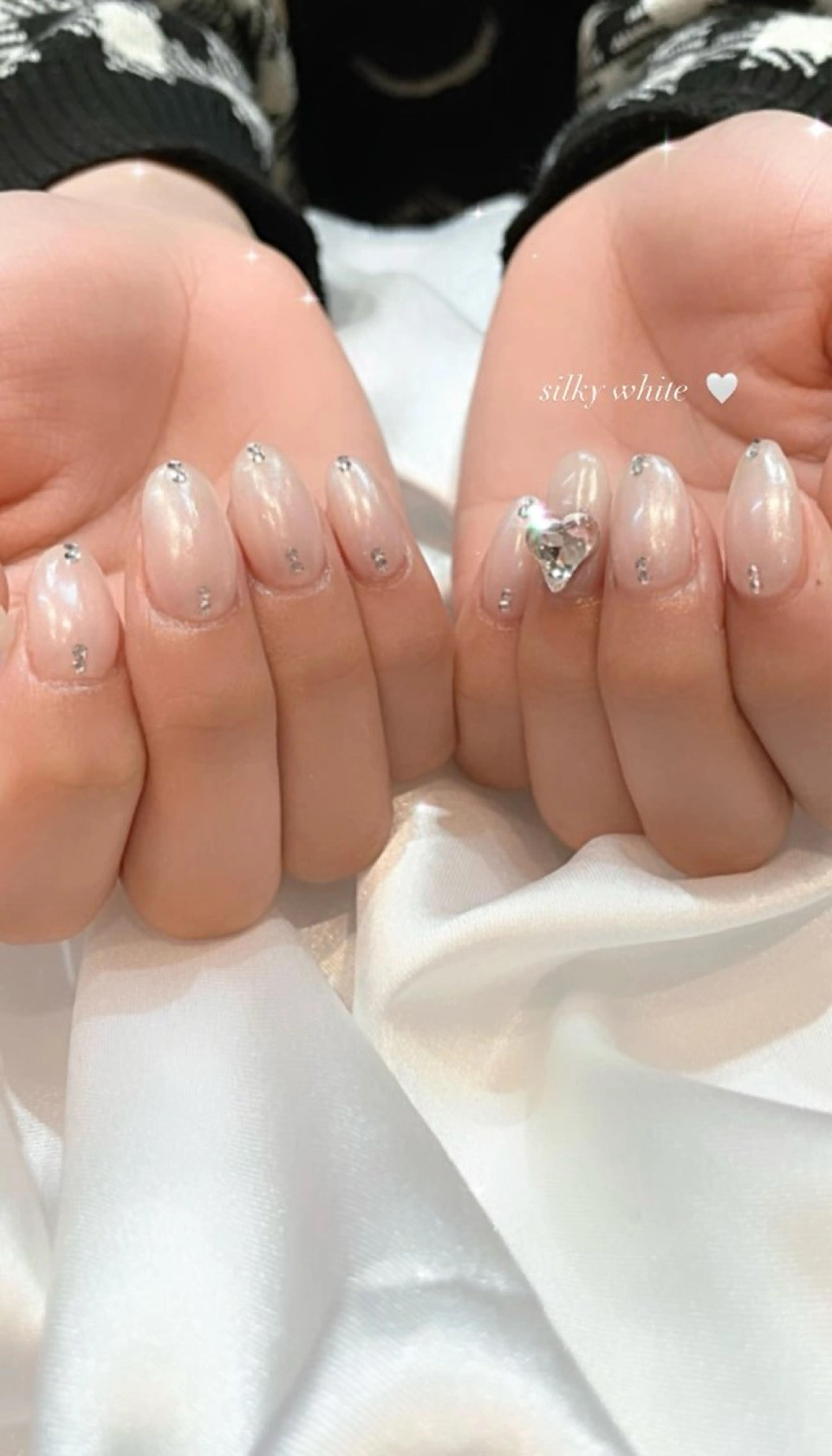 ネイル ハンドネイル classic 新横浜所属・山田 暉のネイルデザイン