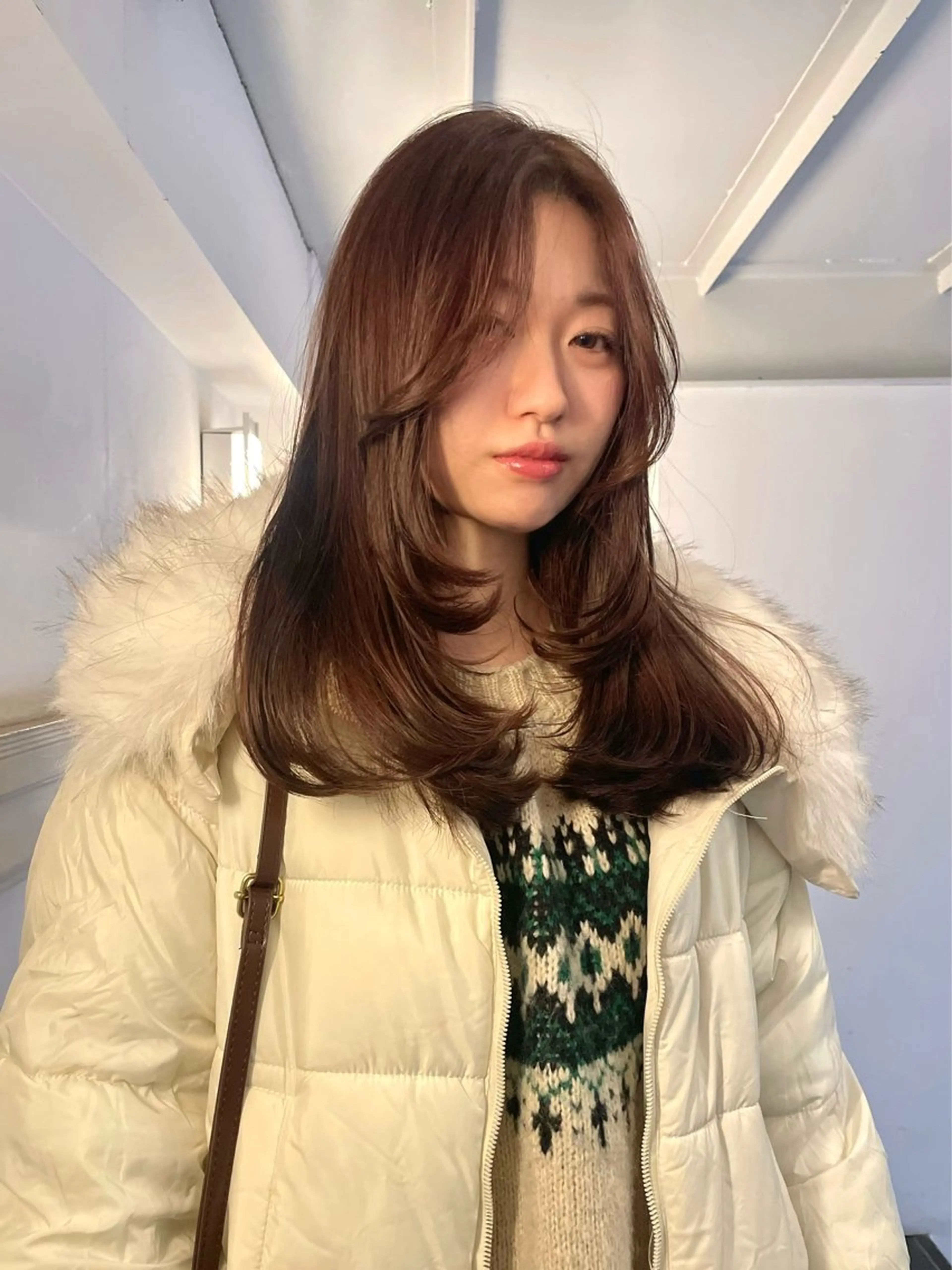 ロング レイヤーカット カット ヘアカラー トリートメント Fev YUZUのヘアスタイル