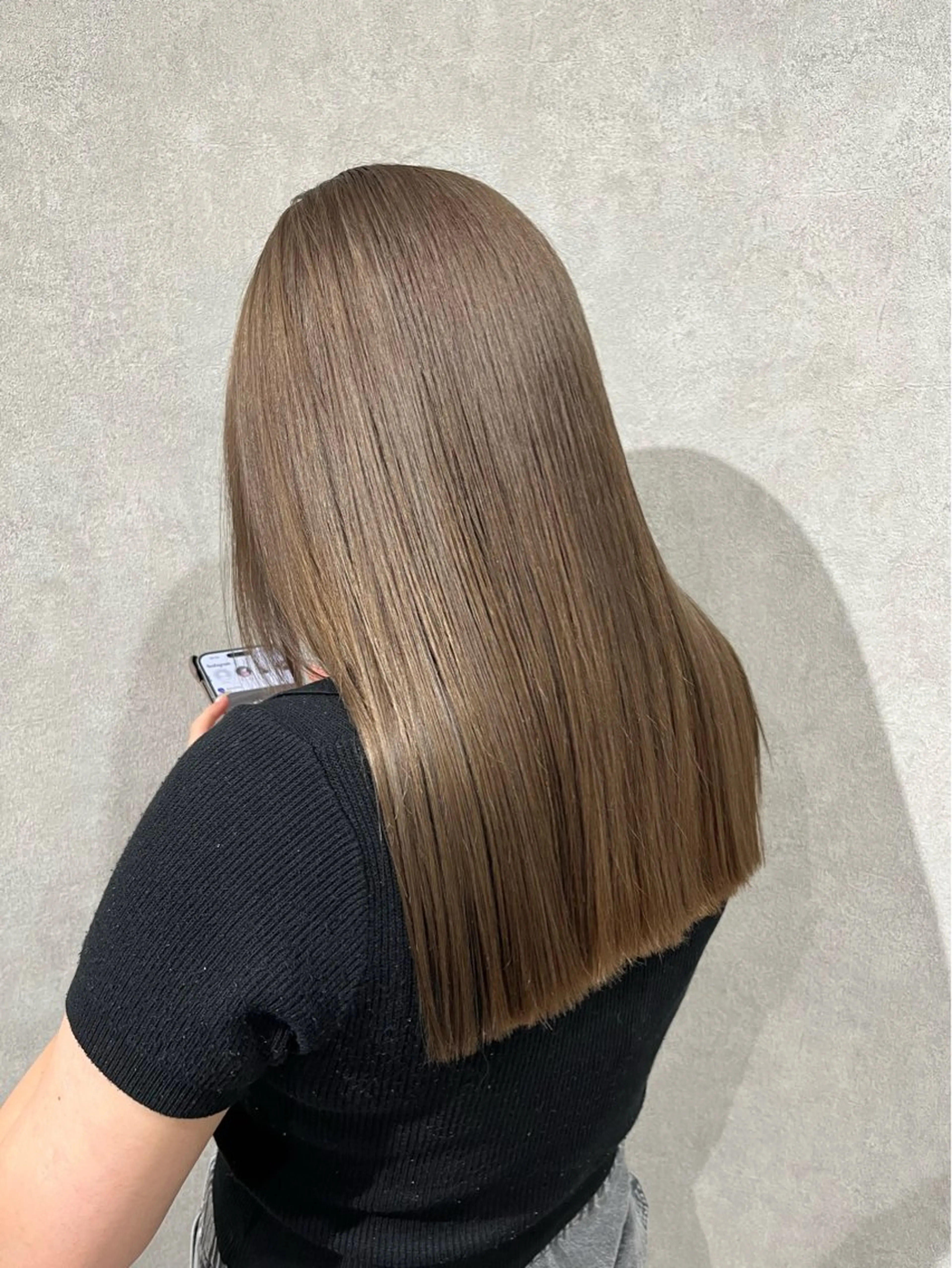 ロング ヘアカラー トリートメント ボブ/ハイトーン特化 solua上本町のヘアスタイル