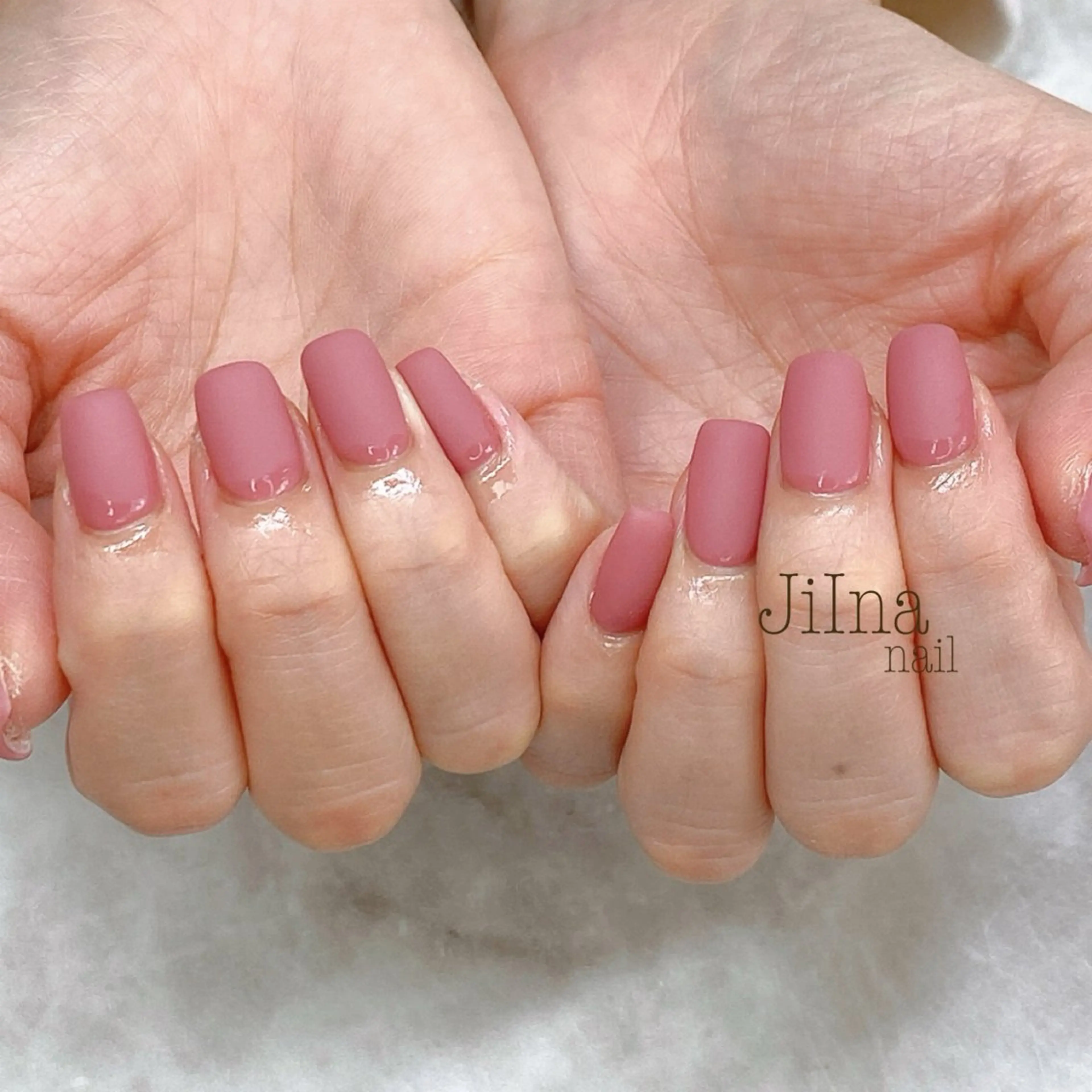 ネイル マットネイル ピンク JiIna nailのネイルデザイン