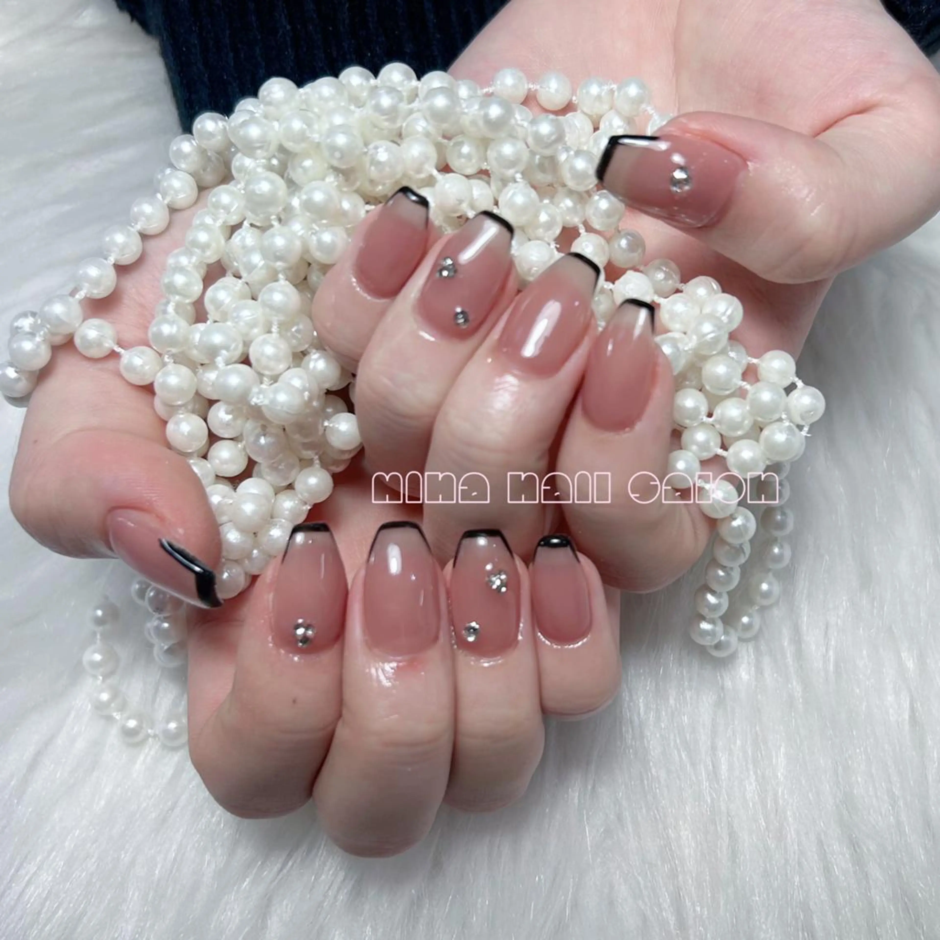 ネイル Mina🤍 愛莉🪽のネイルデザイン