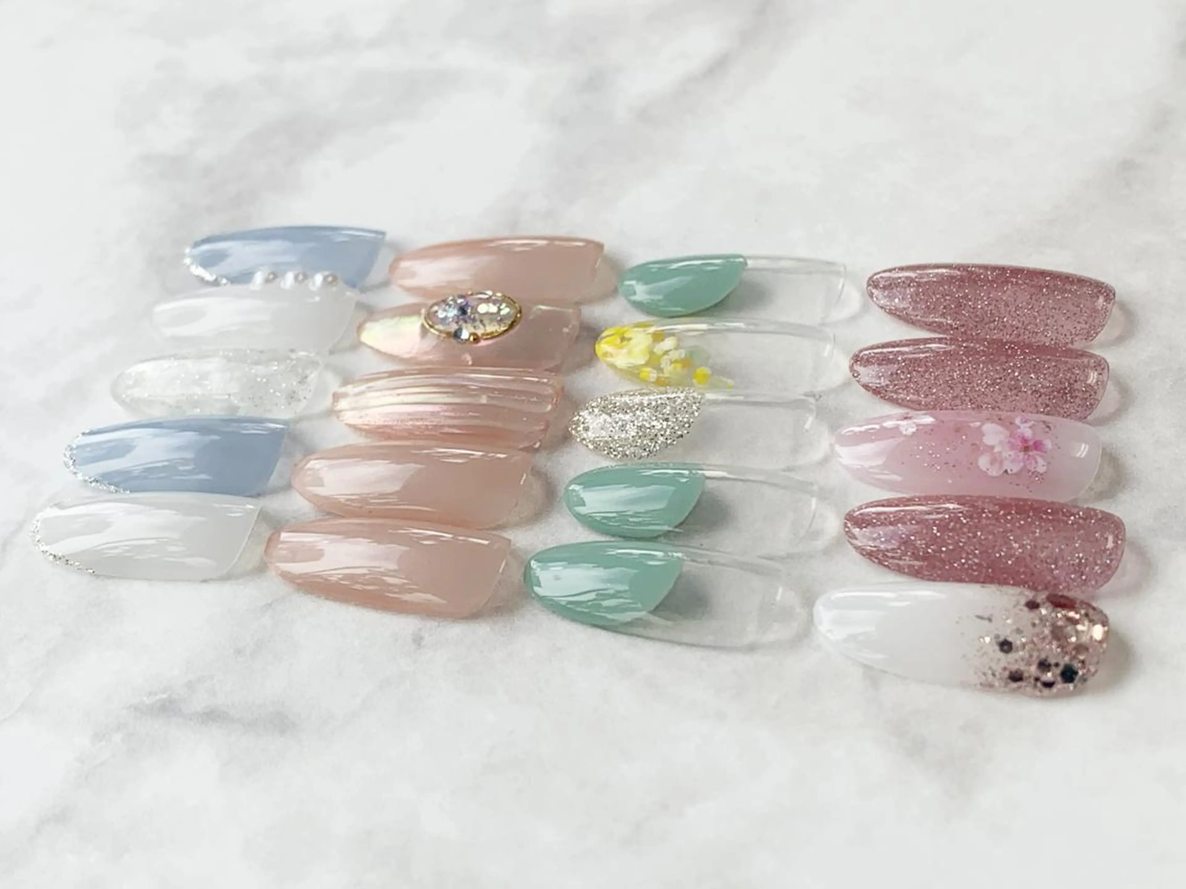 ネイル orbe 立石のネイルデザイン