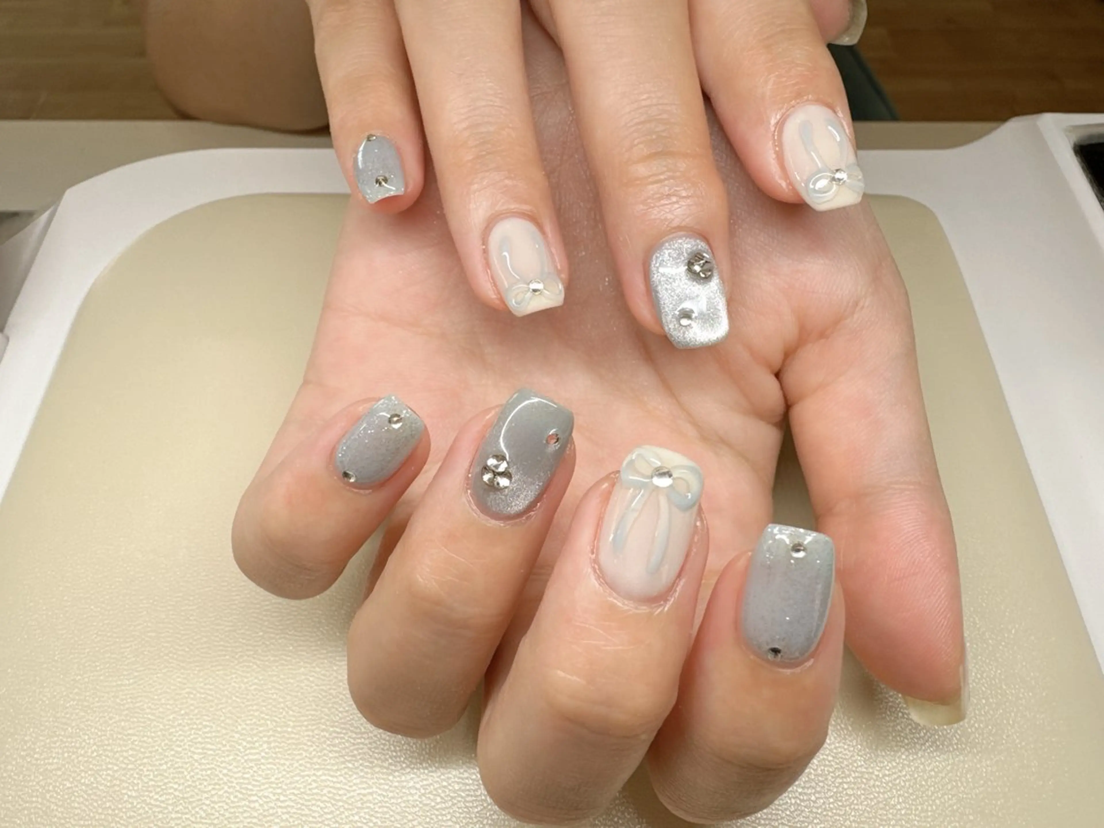 ネイル Odon Beauty  nail  salon所属・ソコ ソコのネイルデザイン
