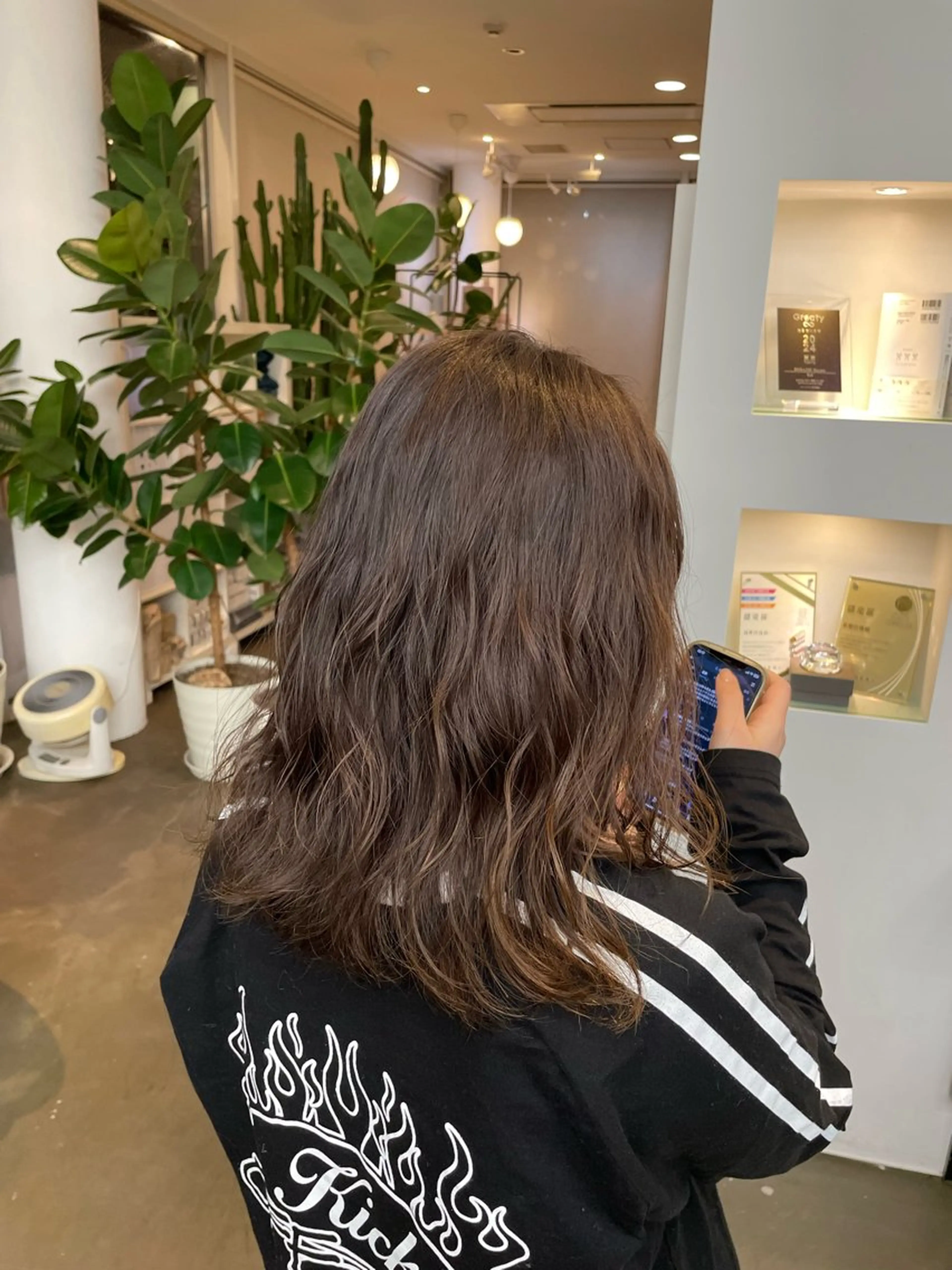 ミディアム ミディアムパーマ カット パーマ トリートメント ヘアセット 🍑まき/カット /髪質改善カラー🍑のヘアスタイル