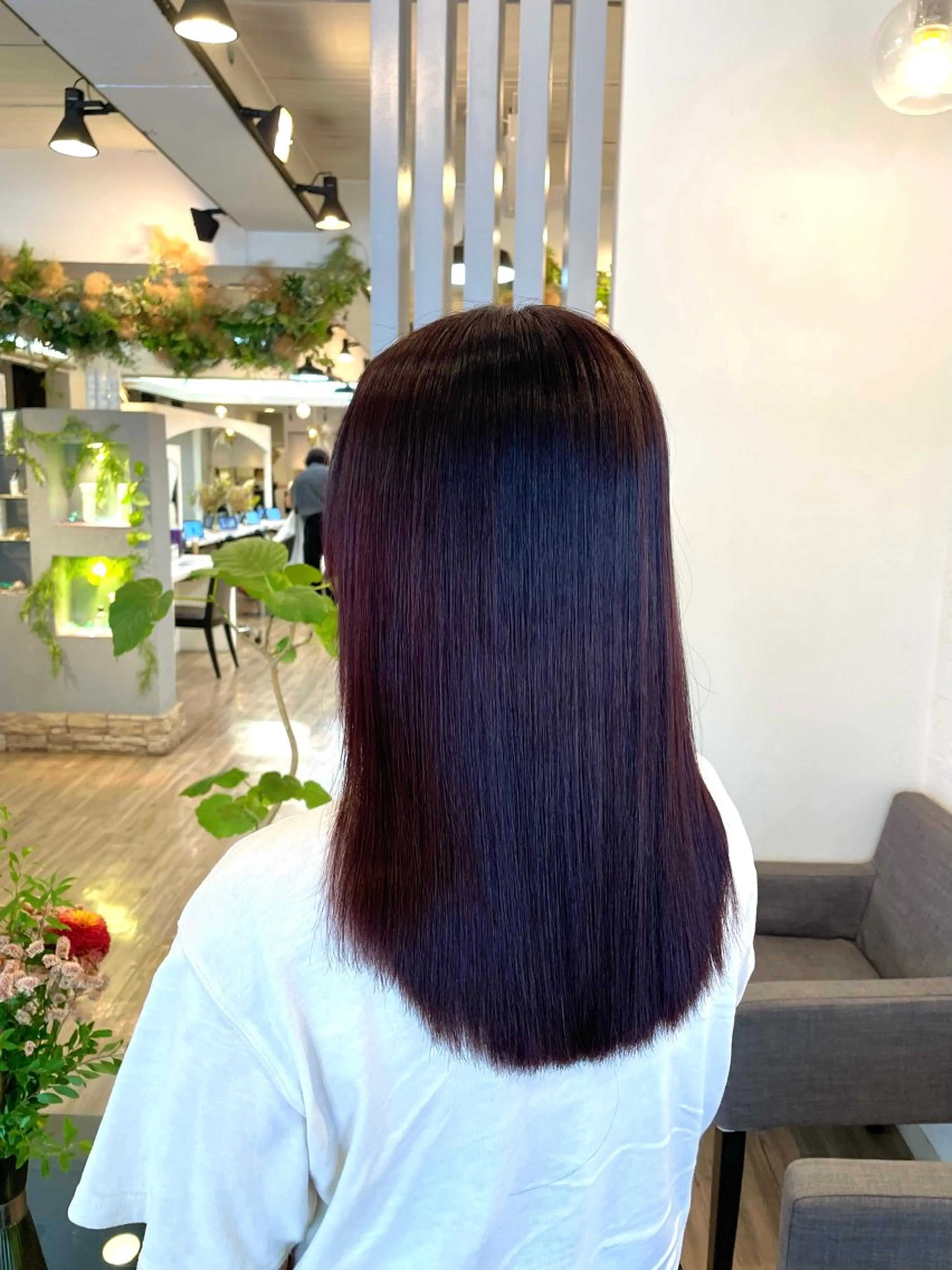 セミロング カラー パーマ 縮毛矯正 VISAGE ba.sk 金子詩帆のヘアスタイル