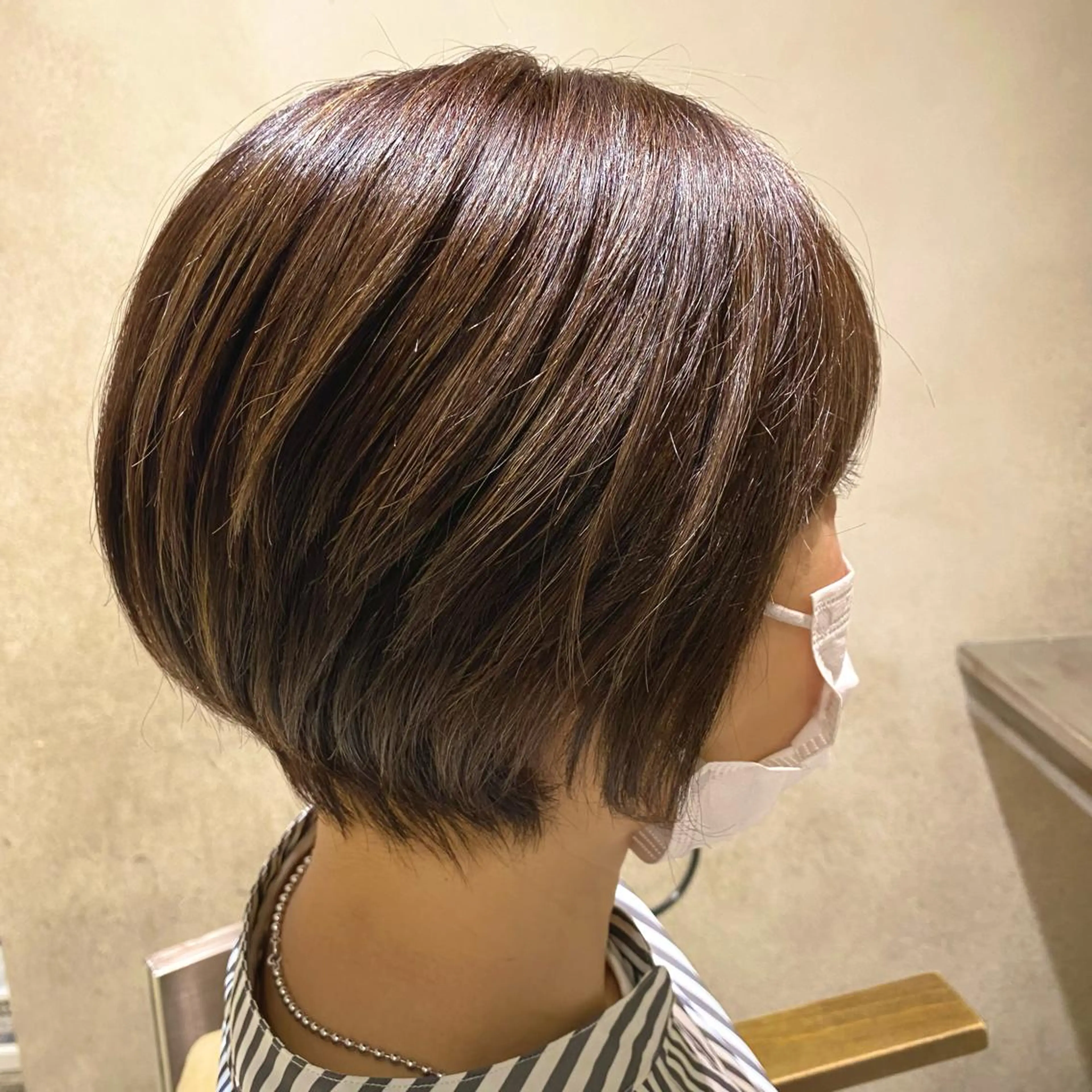ショート カラー カット ヘアカラー トリートメント 🫧Lee十三🫧 濱平ももかのヘアスタイル