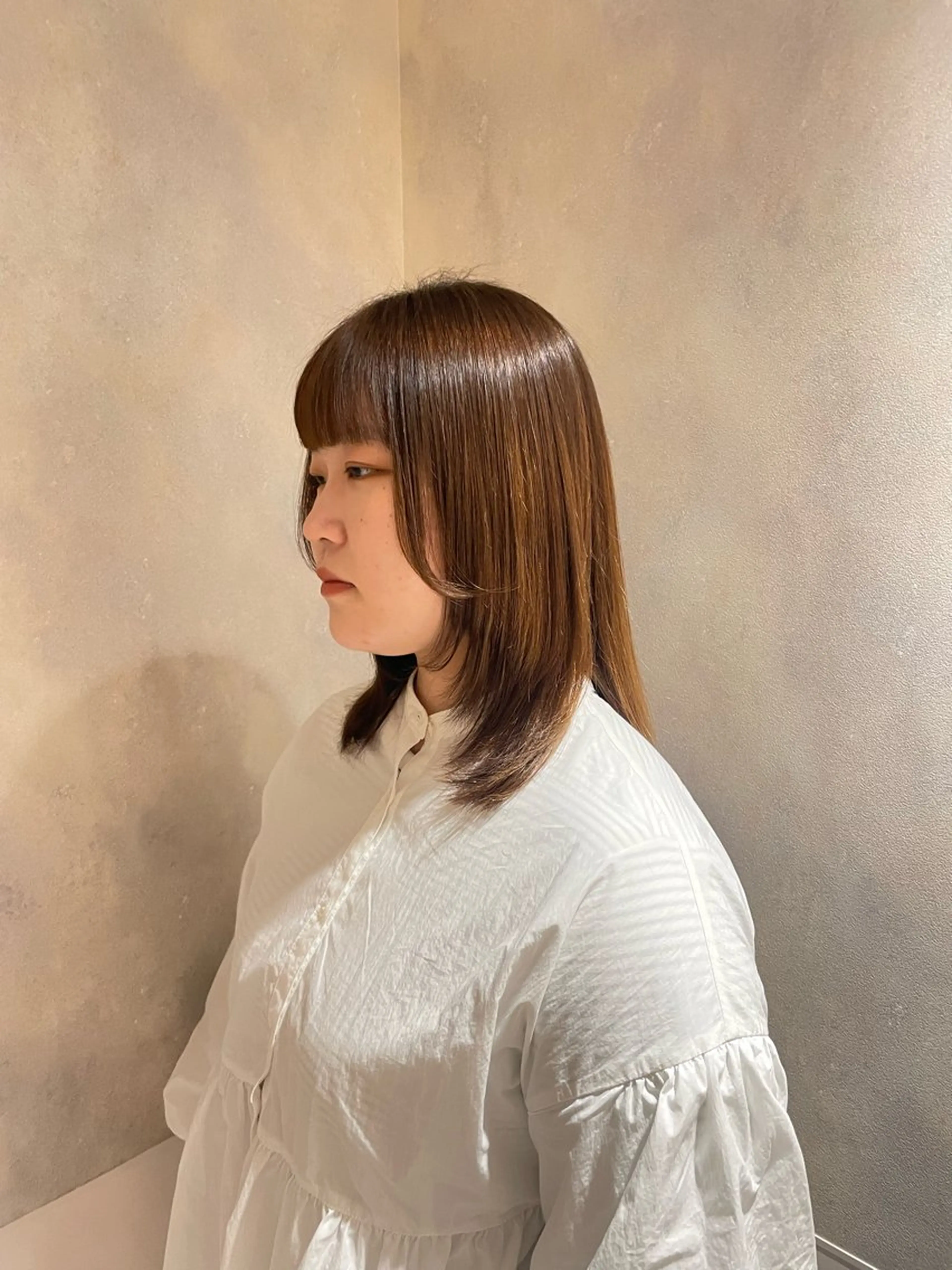 ミディアム カラー カット ヘアカラー 野町好花 レイヤー/パーマのヘアスタイル