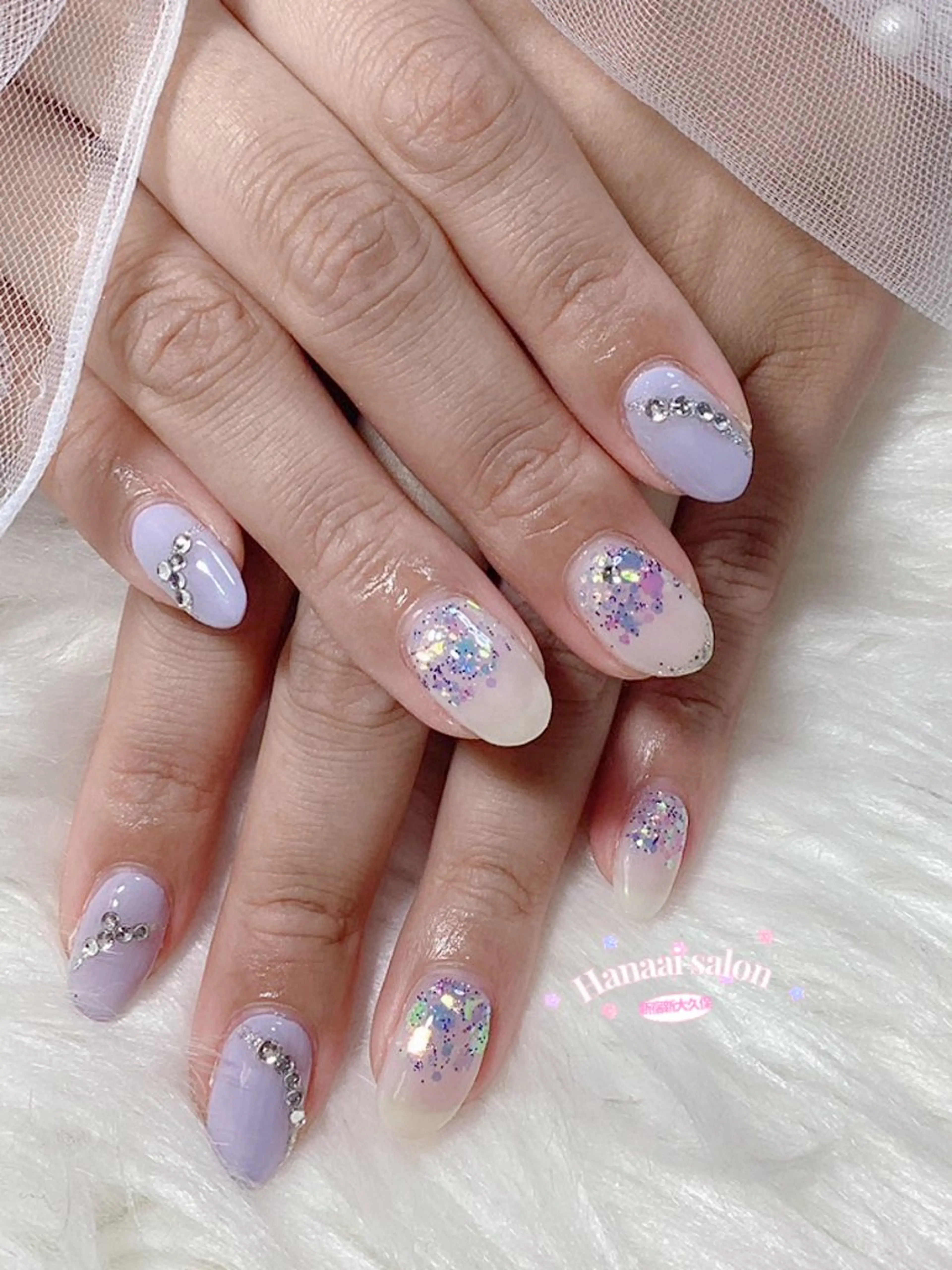 ミディアム ハンドネイル Hanaai Salon新大久保店のネイルデザイン