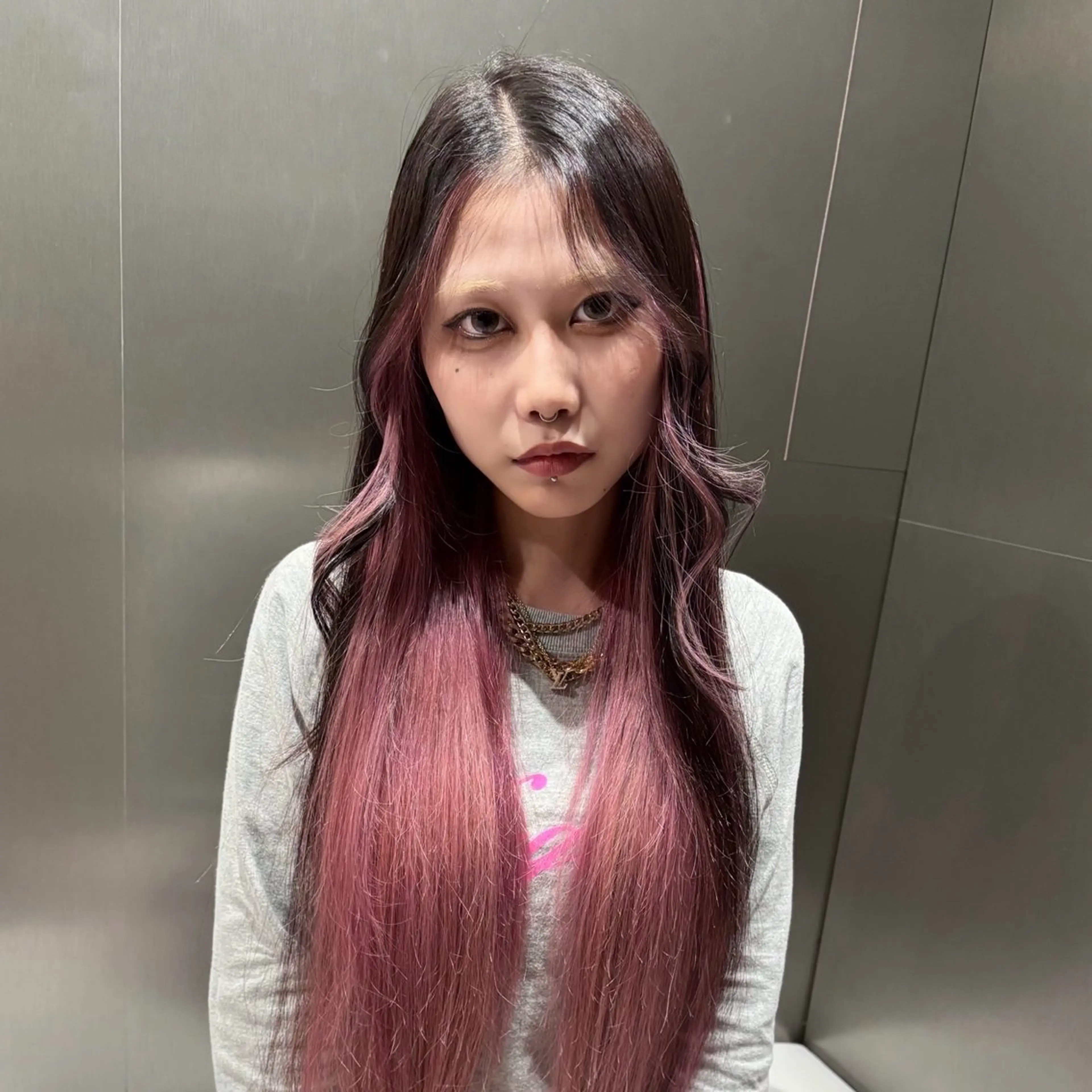 ロング 🤍Suzuka🤍 ハイトーン/ブリーチのヘアスタイル