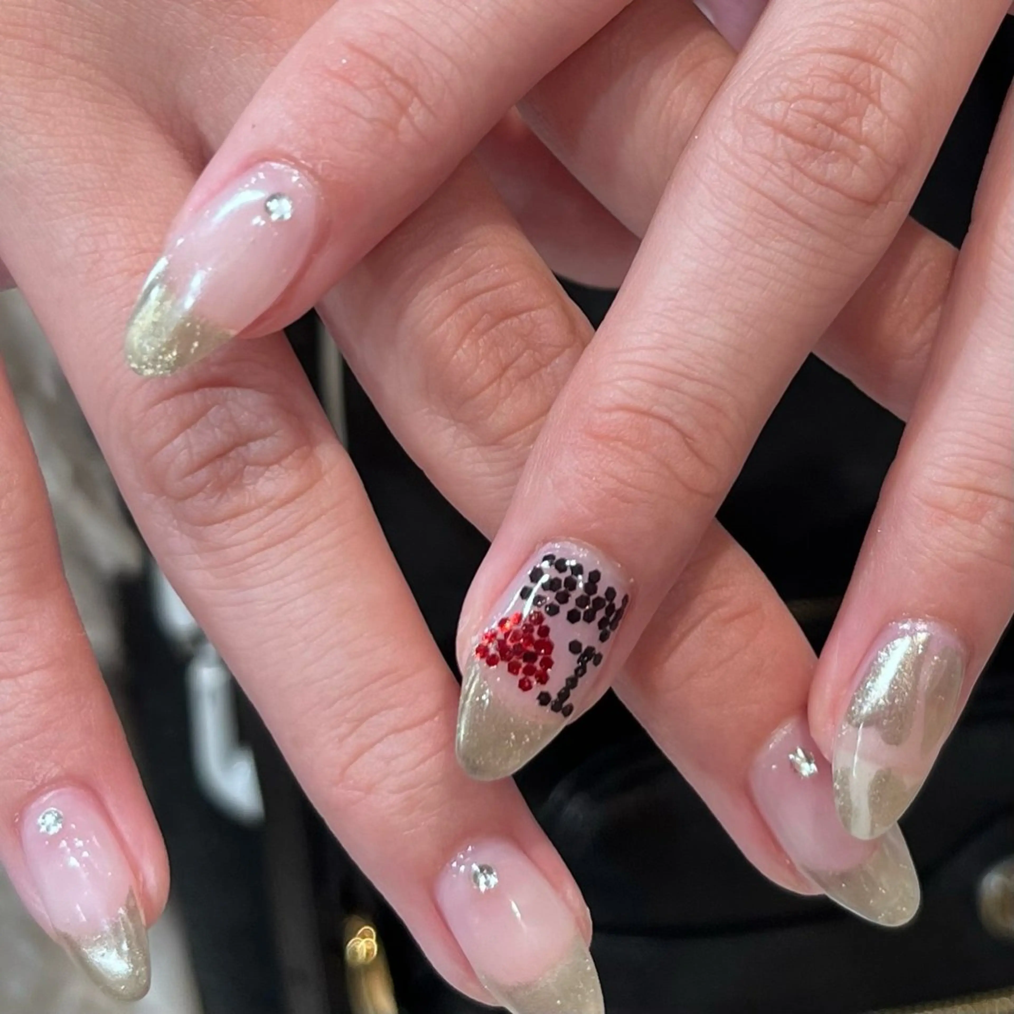 ネイル ハンドネイル 🩶レイナ🩶 color/nailのヘアスタイル